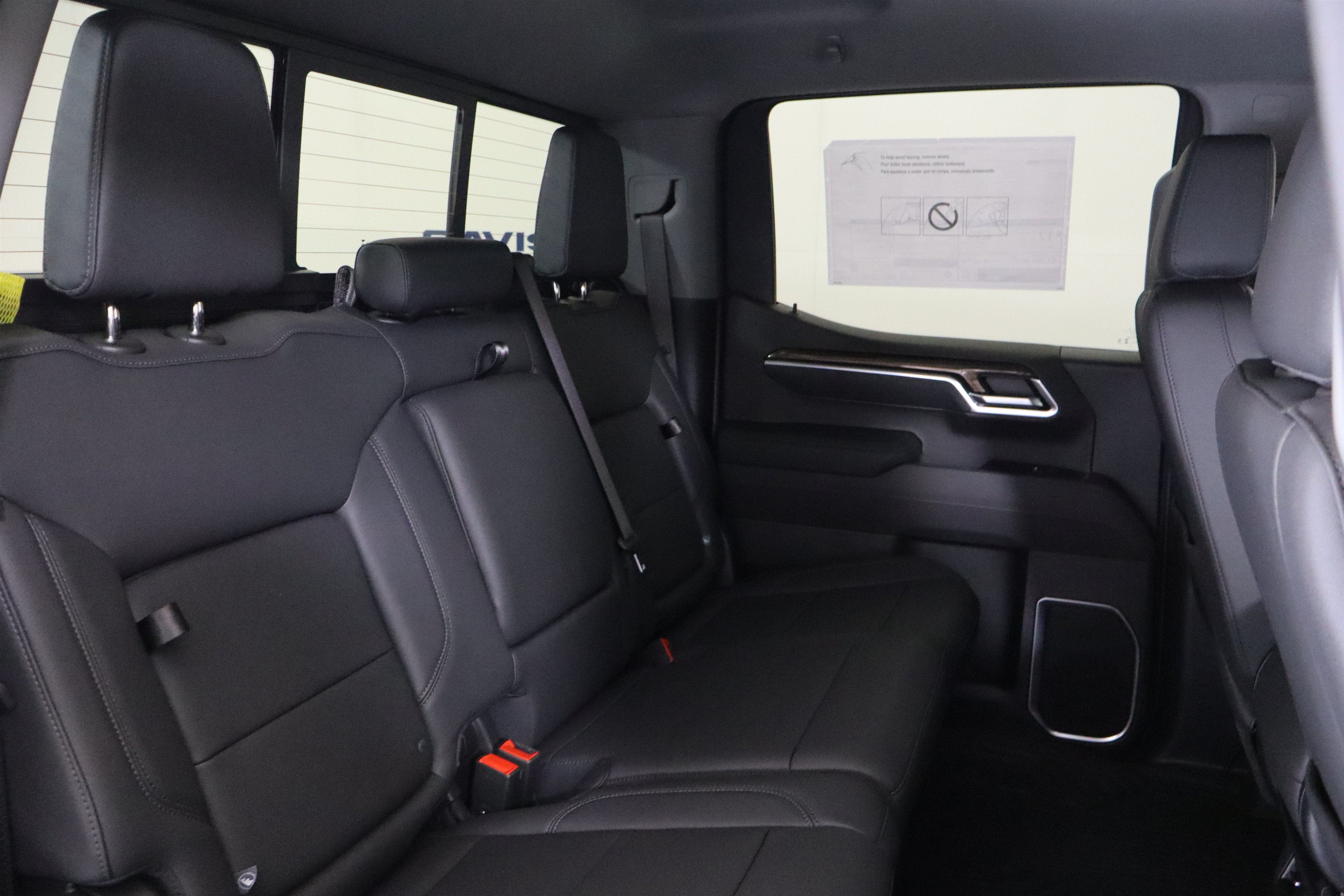 2026 Chevrolet Silverado 1500 LT Crew Cab 4WD