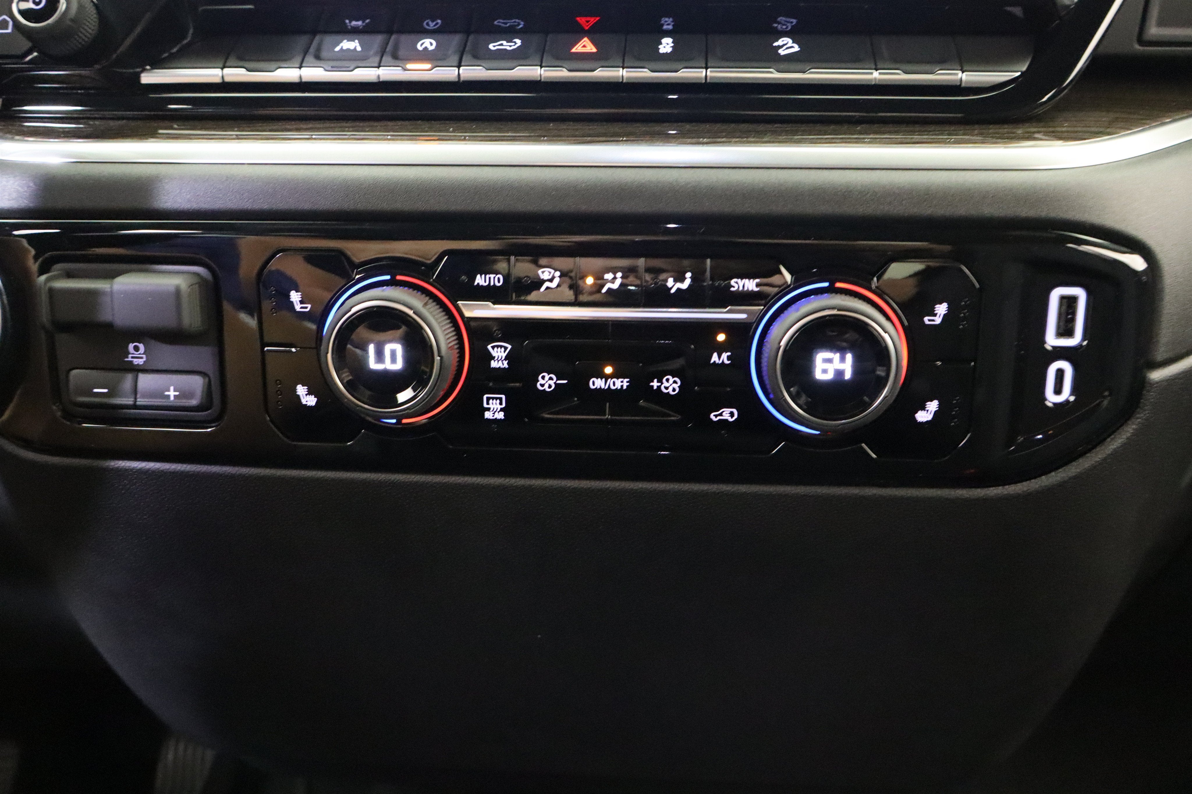2026 Chevrolet Silverado 1500 LT Crew Cab 4WD