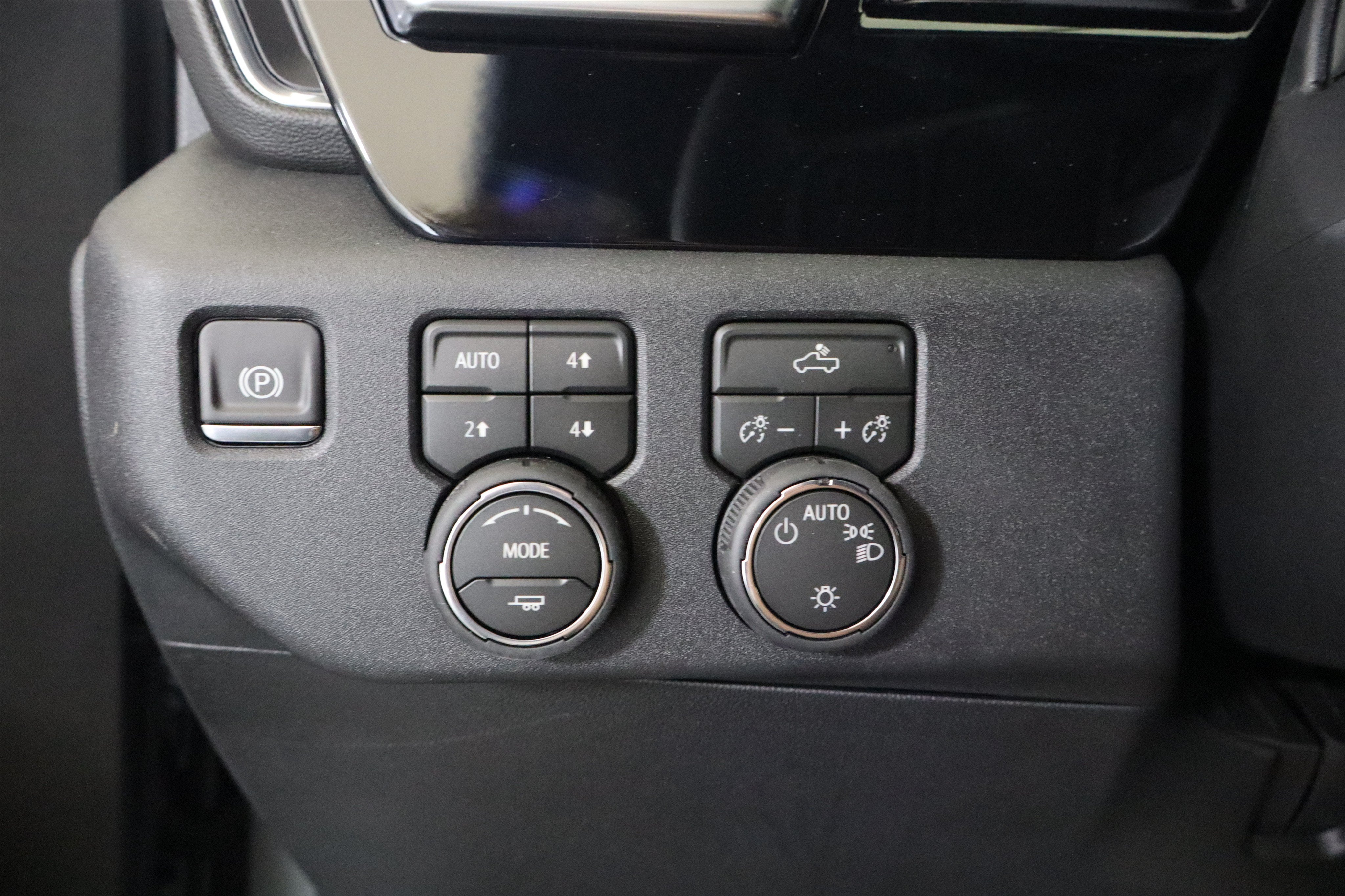 2026 Chevrolet Silverado 1500 LT Crew Cab 4WD
