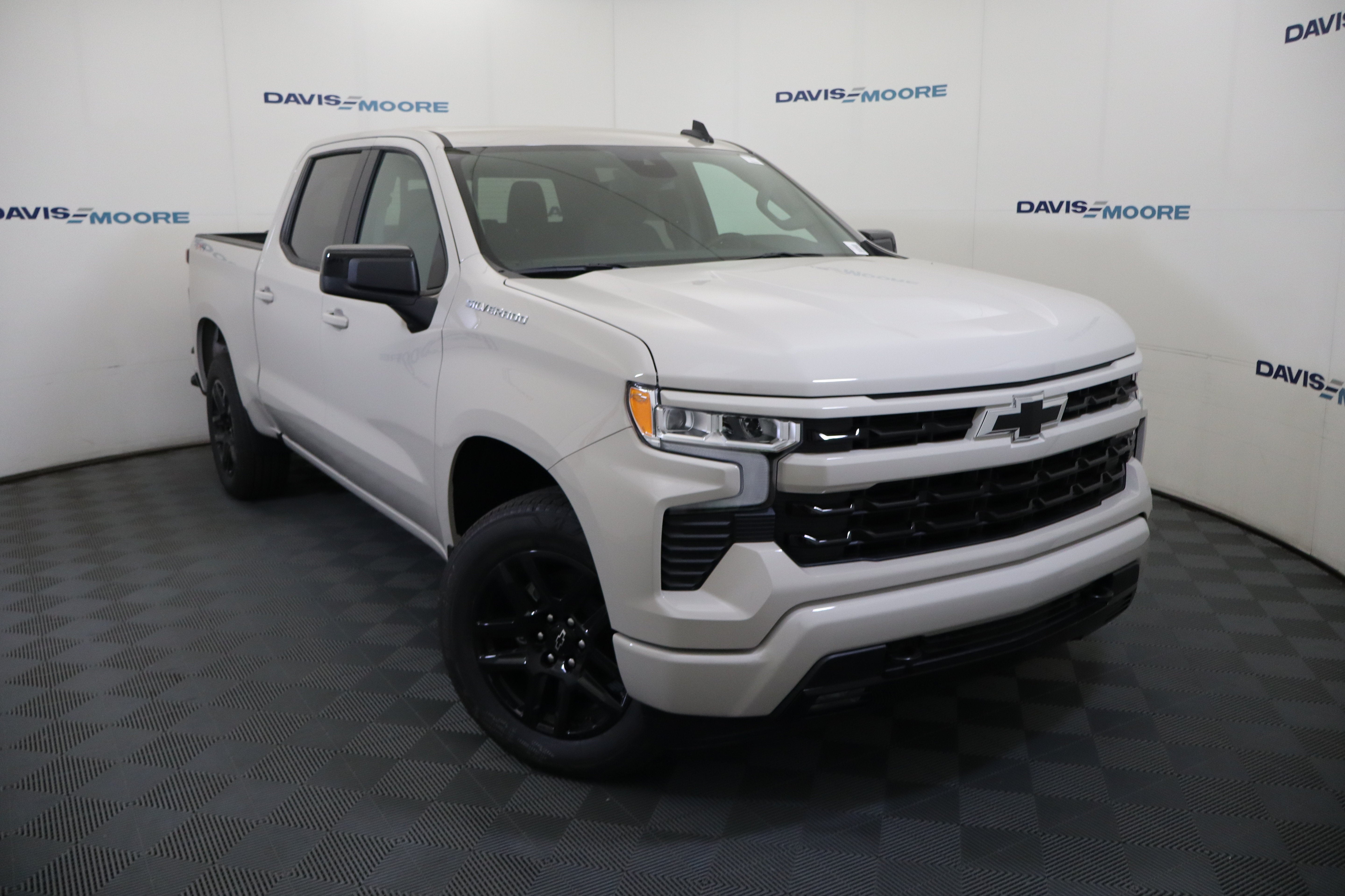 2026 Chevrolet Silverado 1500 RST Crew Cab 4WD