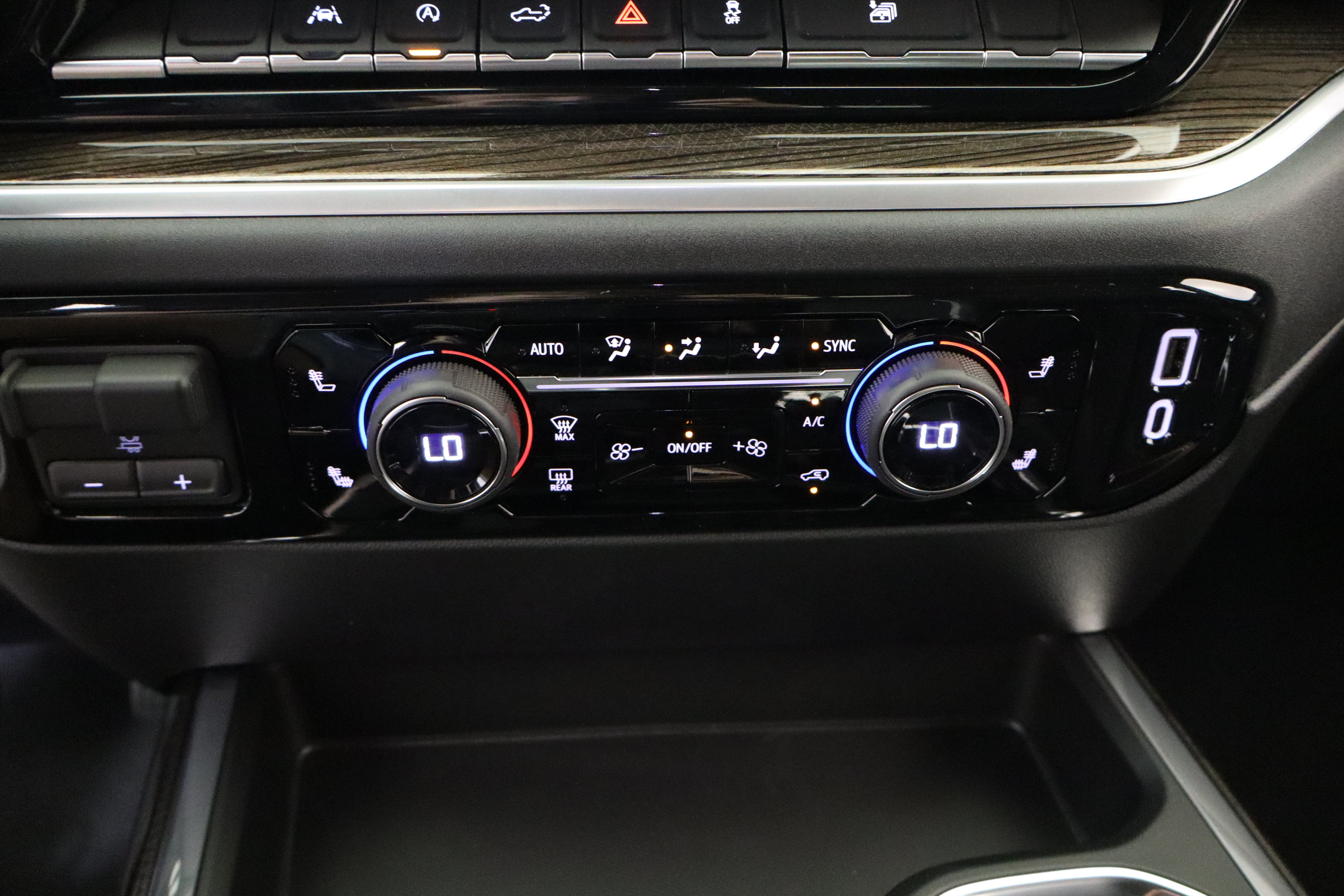 2026 Chevrolet Silverado 1500 RST Crew Cab 4WD
