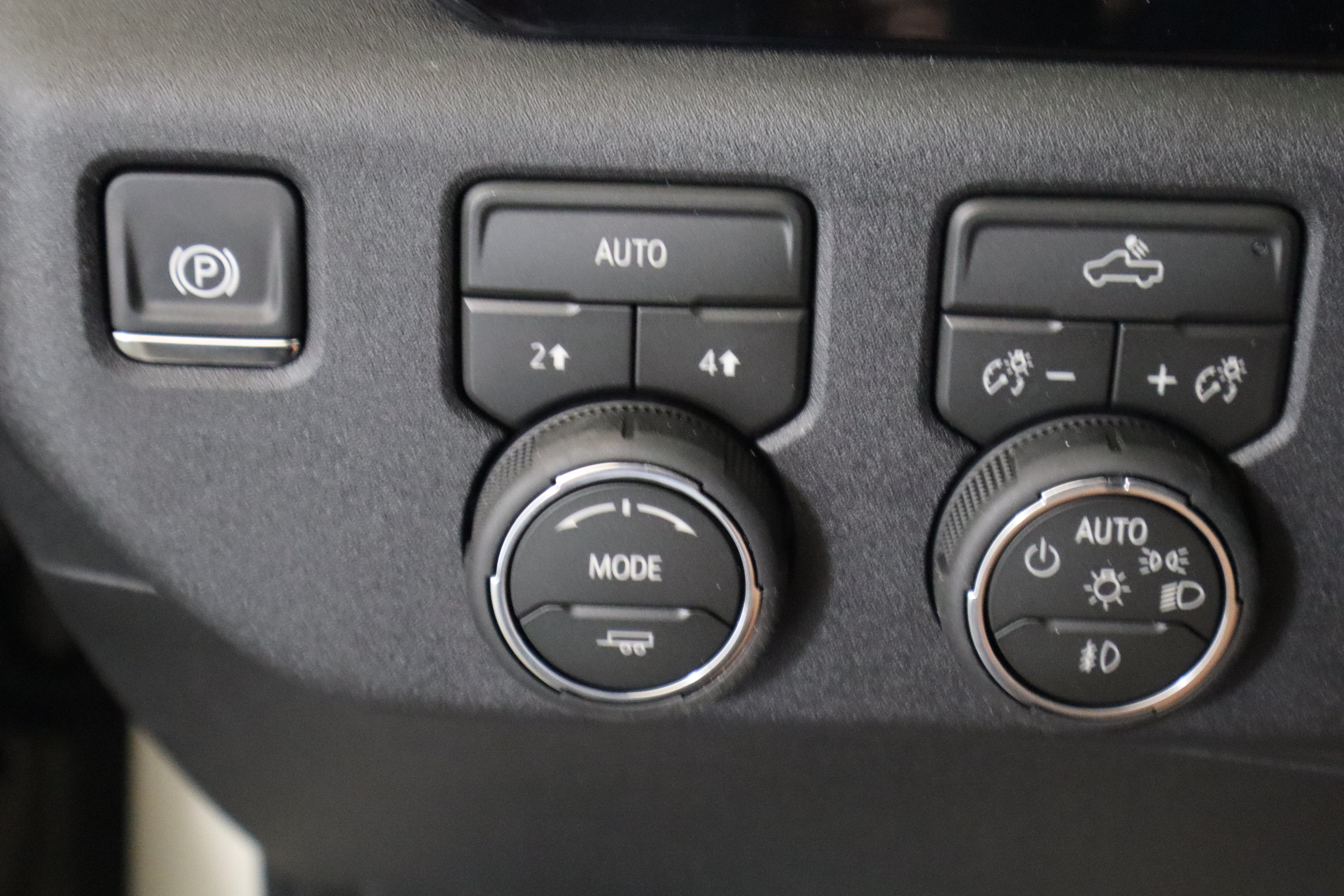 2026 Chevrolet Silverado 1500 RST Crew Cab 4WD