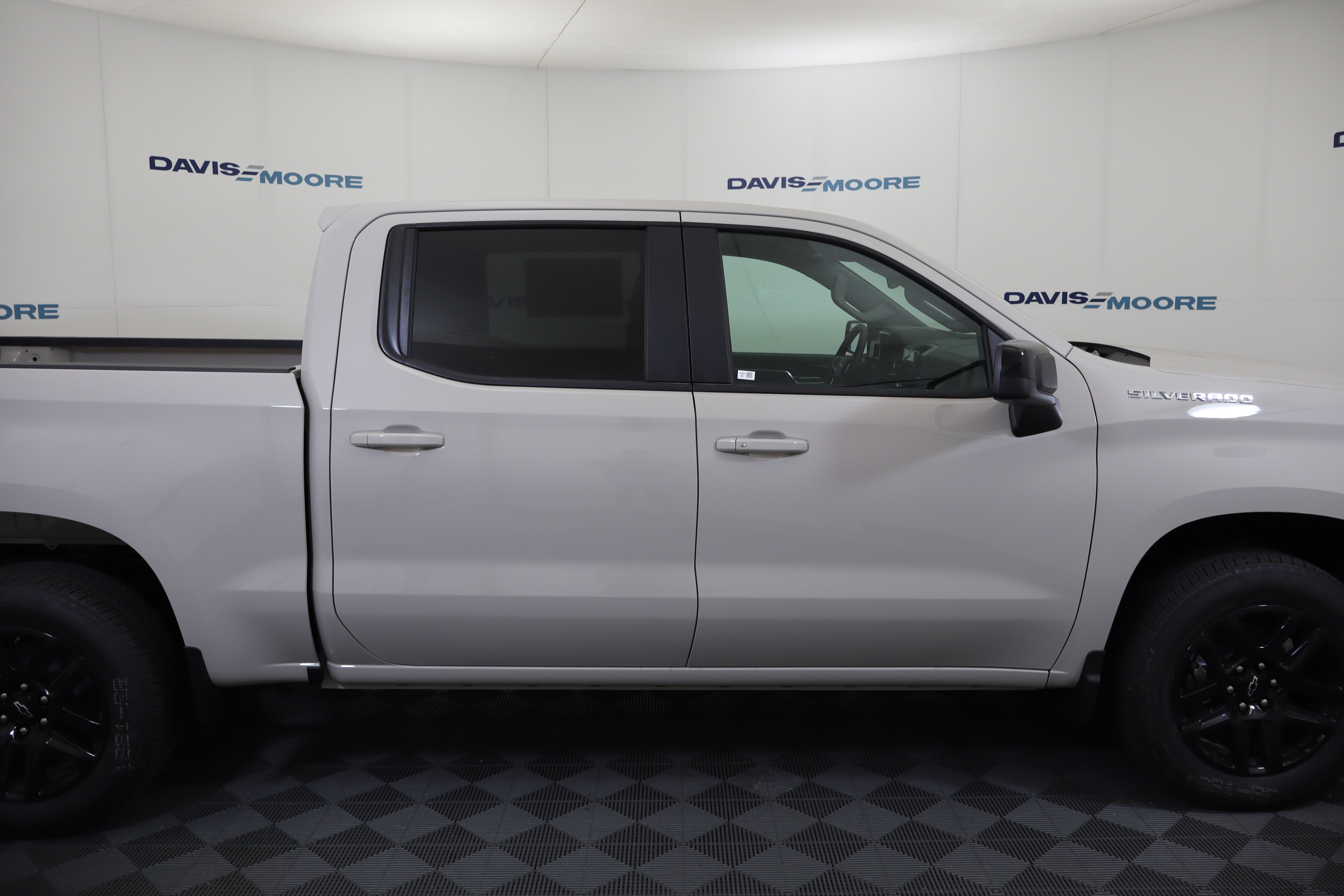 2026 Chevrolet Silverado 1500 RST Crew Cab 4WD