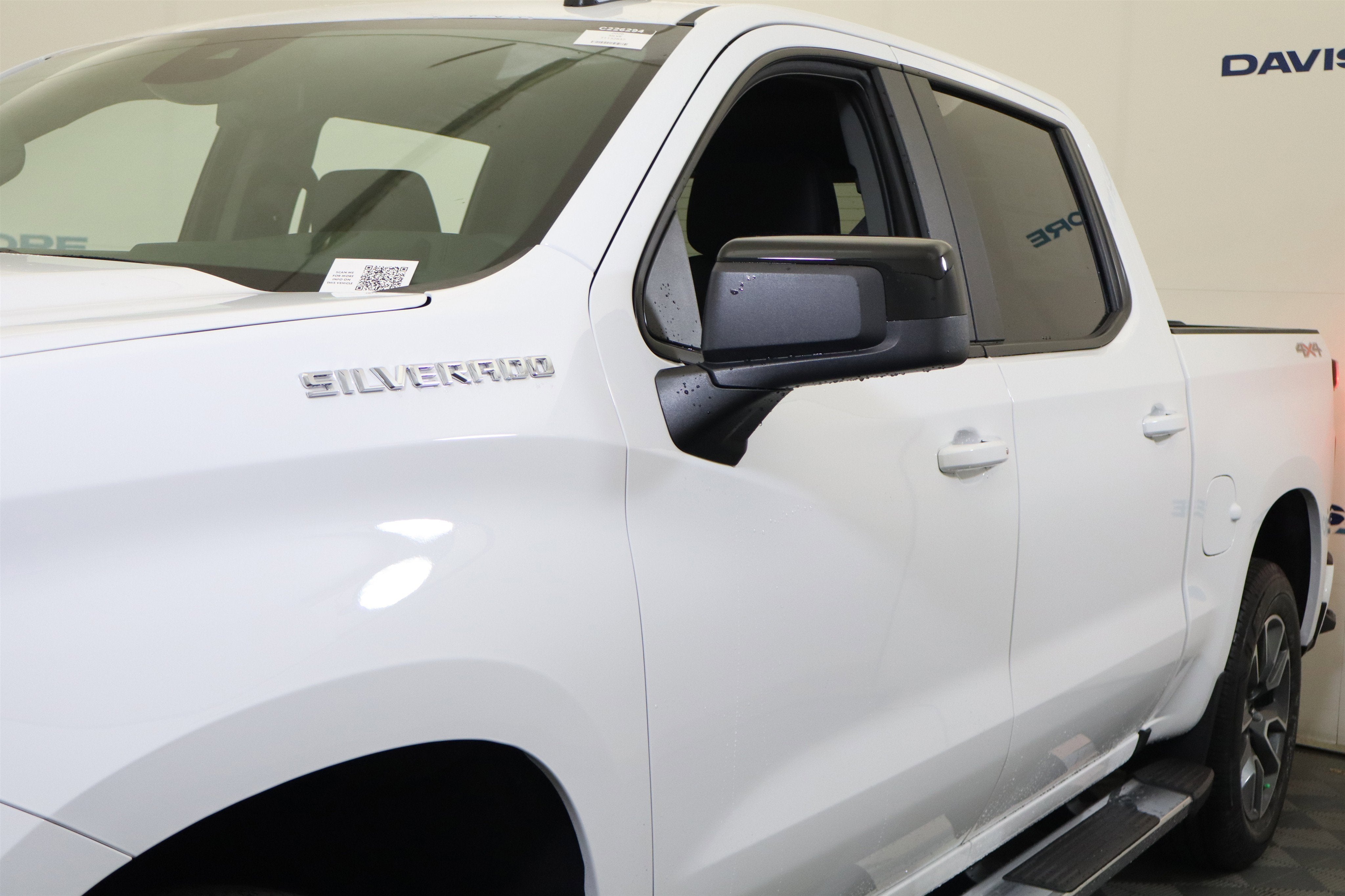 2026 Chevrolet Silverado 1500 RST Crew Cab 4WD