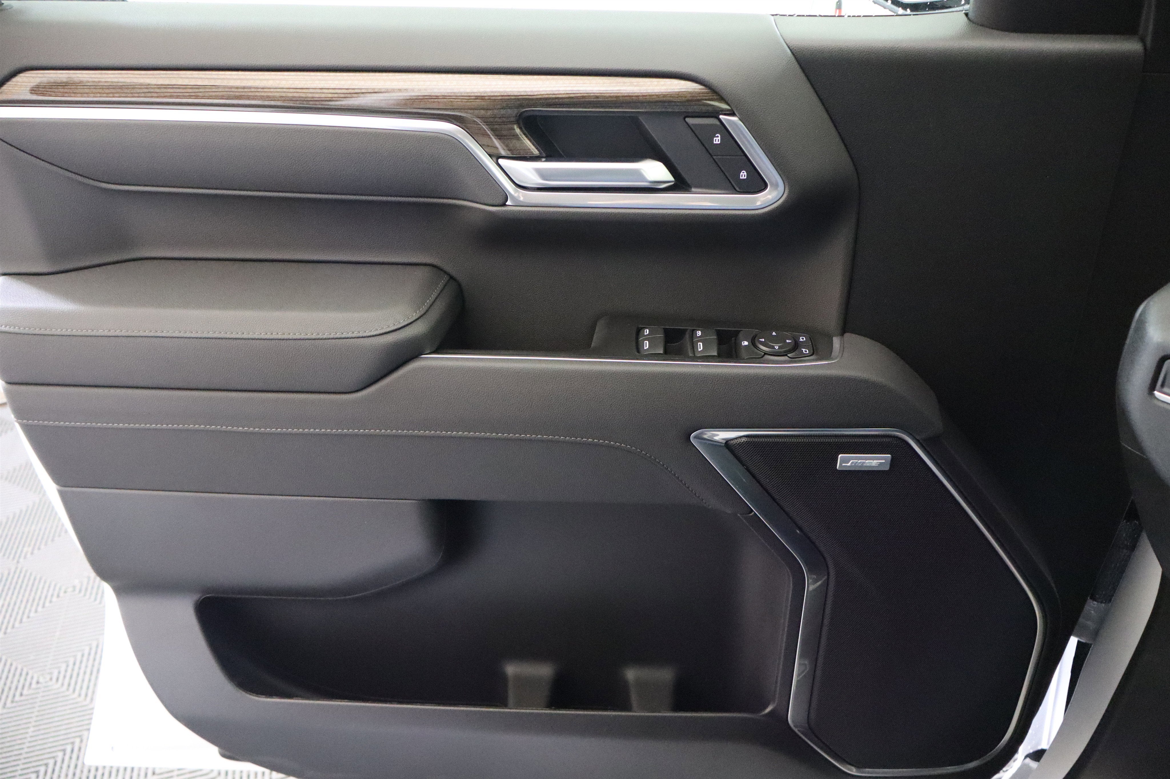 2026 Chevrolet Silverado 1500 RST Crew Cab 4WD