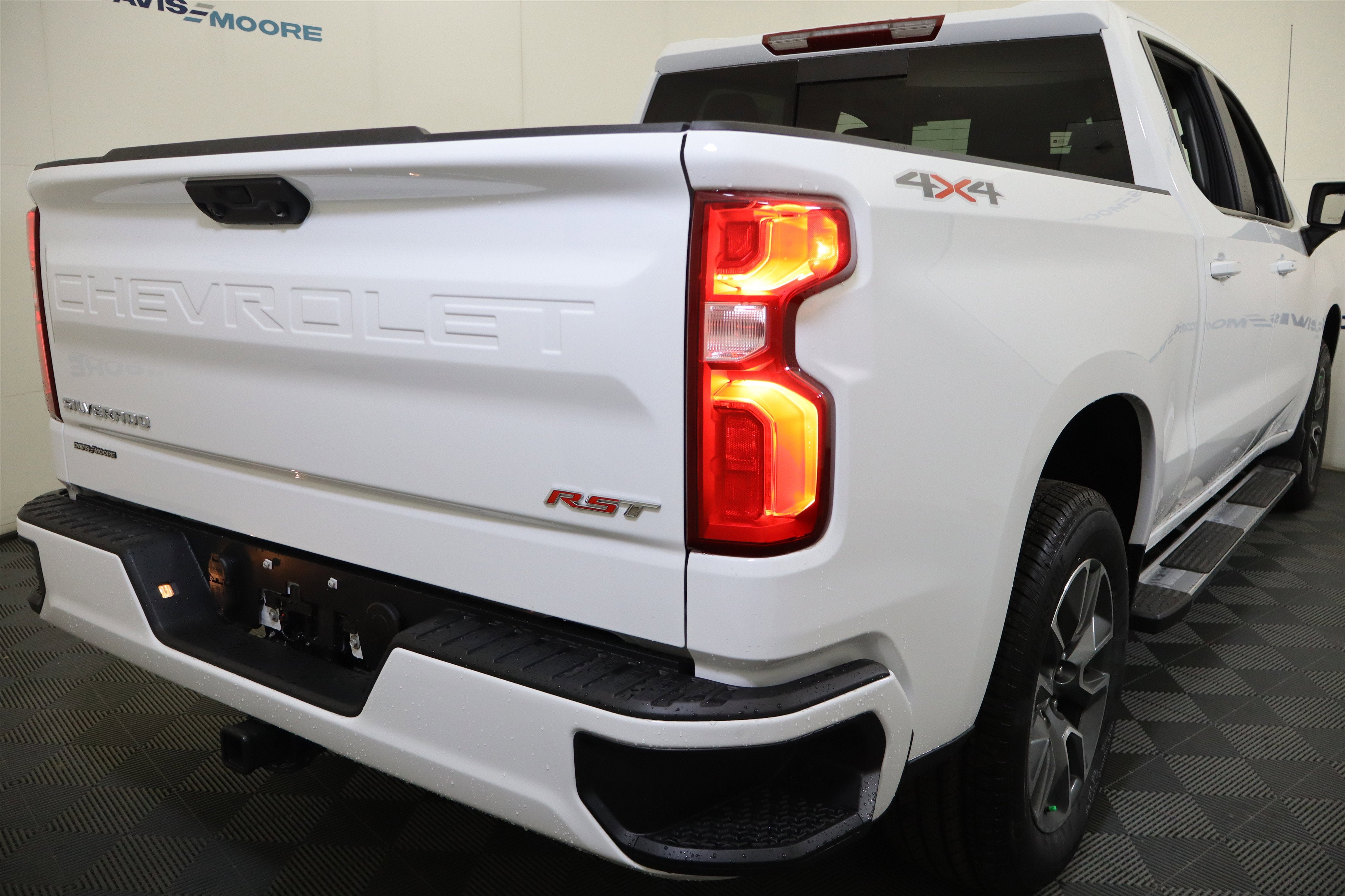 2026 Chevrolet Silverado 1500 RST Crew Cab 4WD