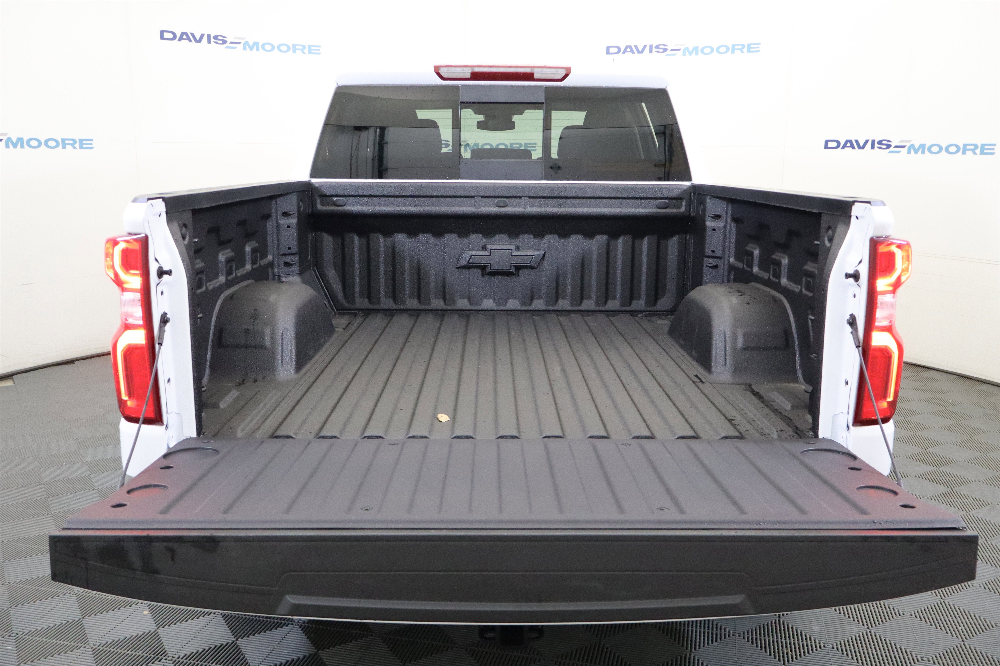 2026 Chevrolet Silverado 1500 RST Crew Cab 4WD