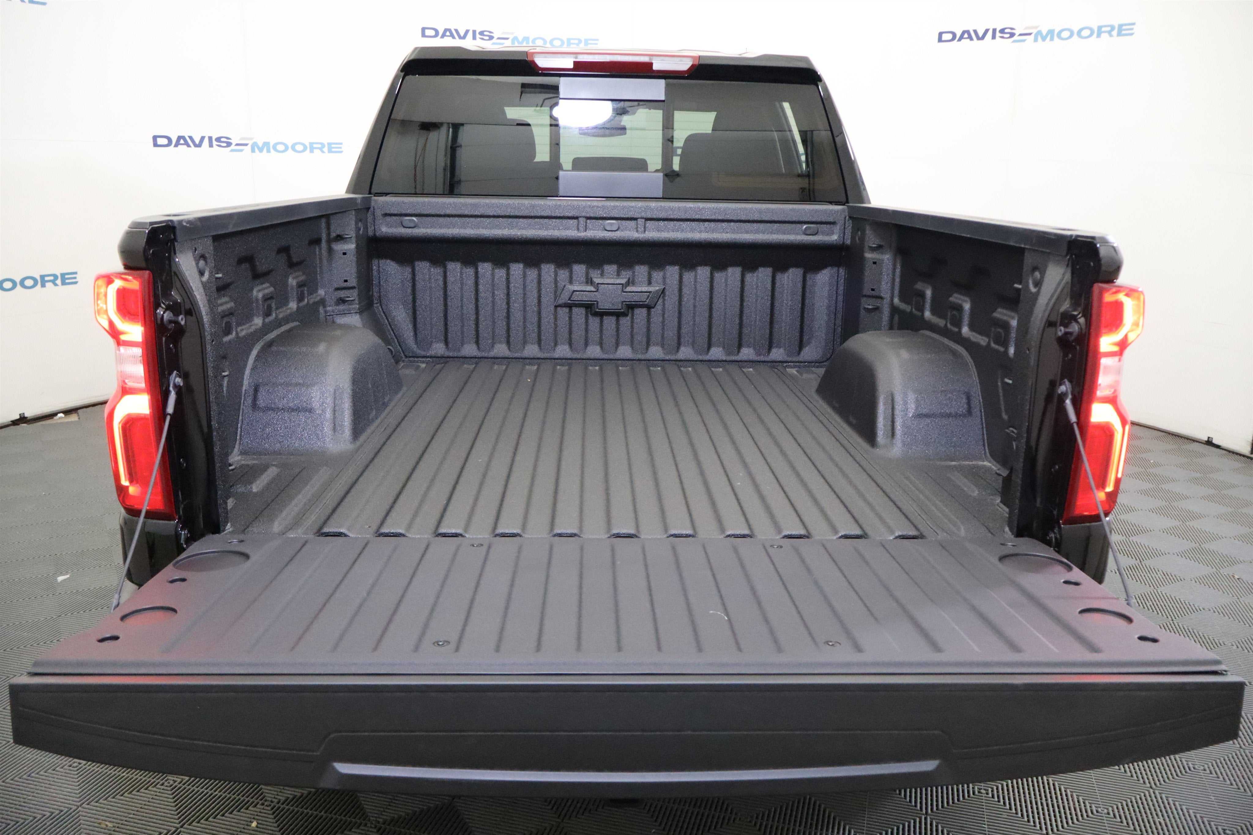 2026 Chevrolet Silverado 1500 RST Crew Cab 4WD