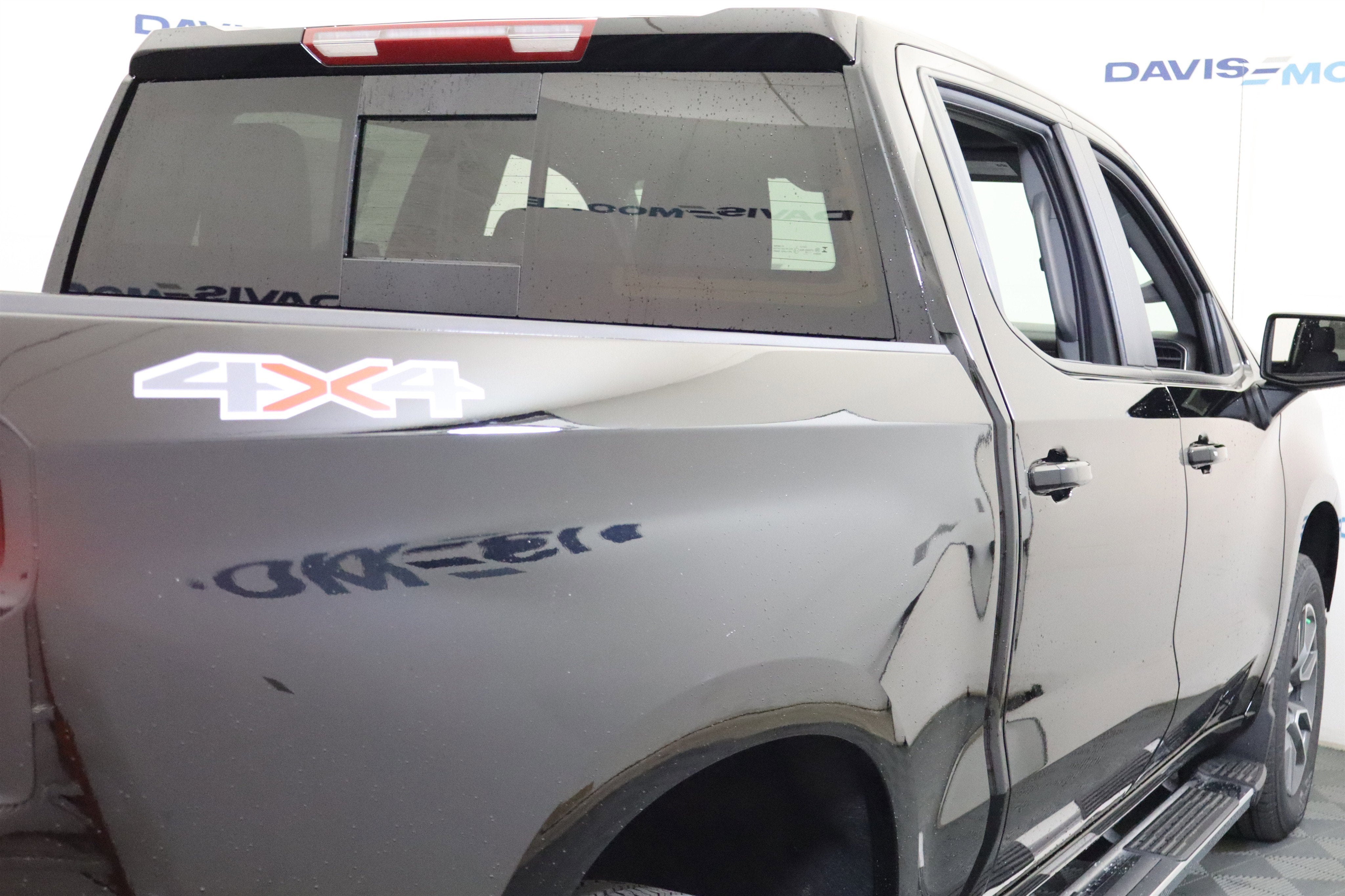 2026 Chevrolet Silverado 1500 RST Crew Cab 4WD