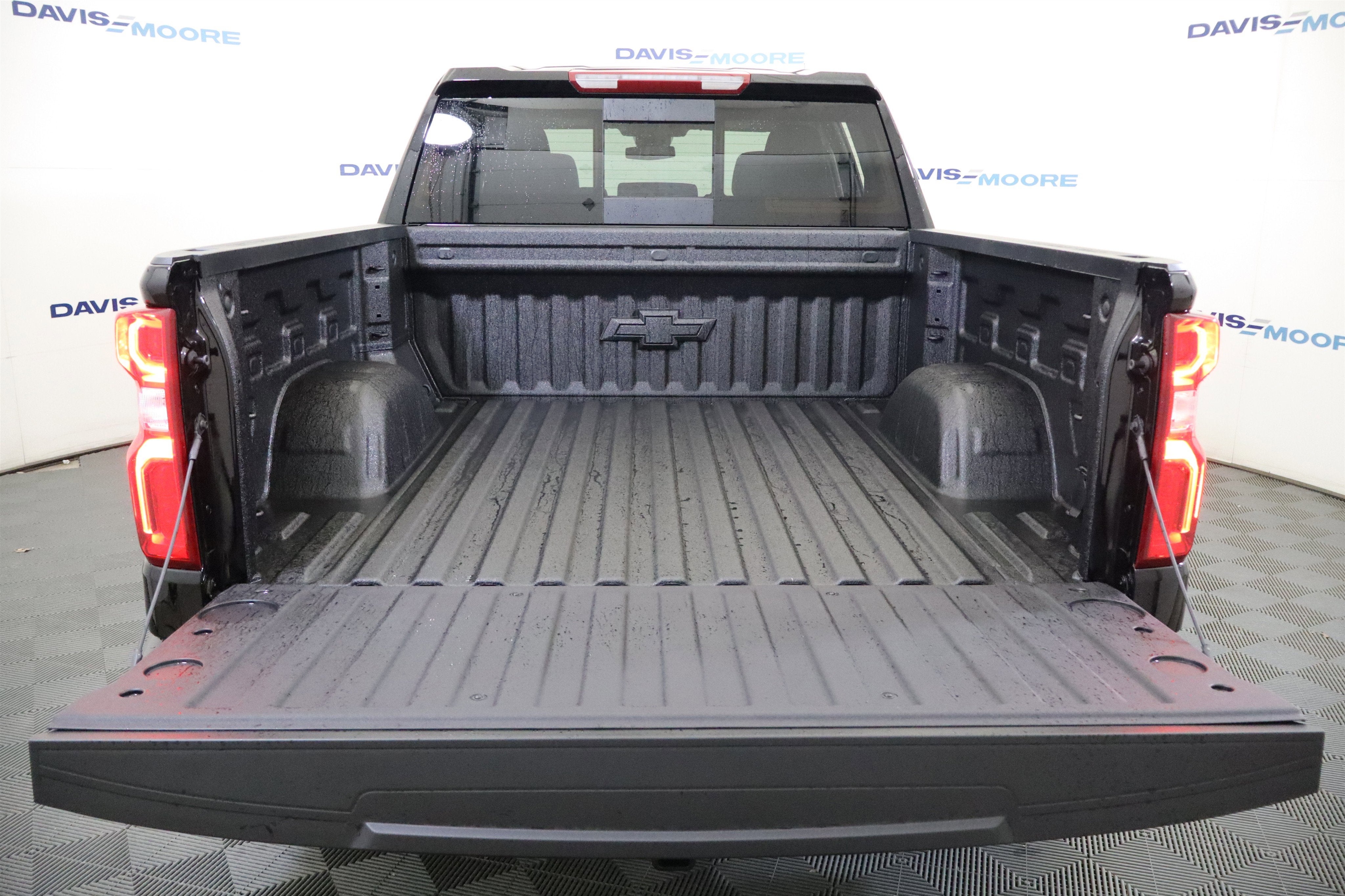 2026 Chevrolet Silverado 1500 RST Crew Cab 4WD