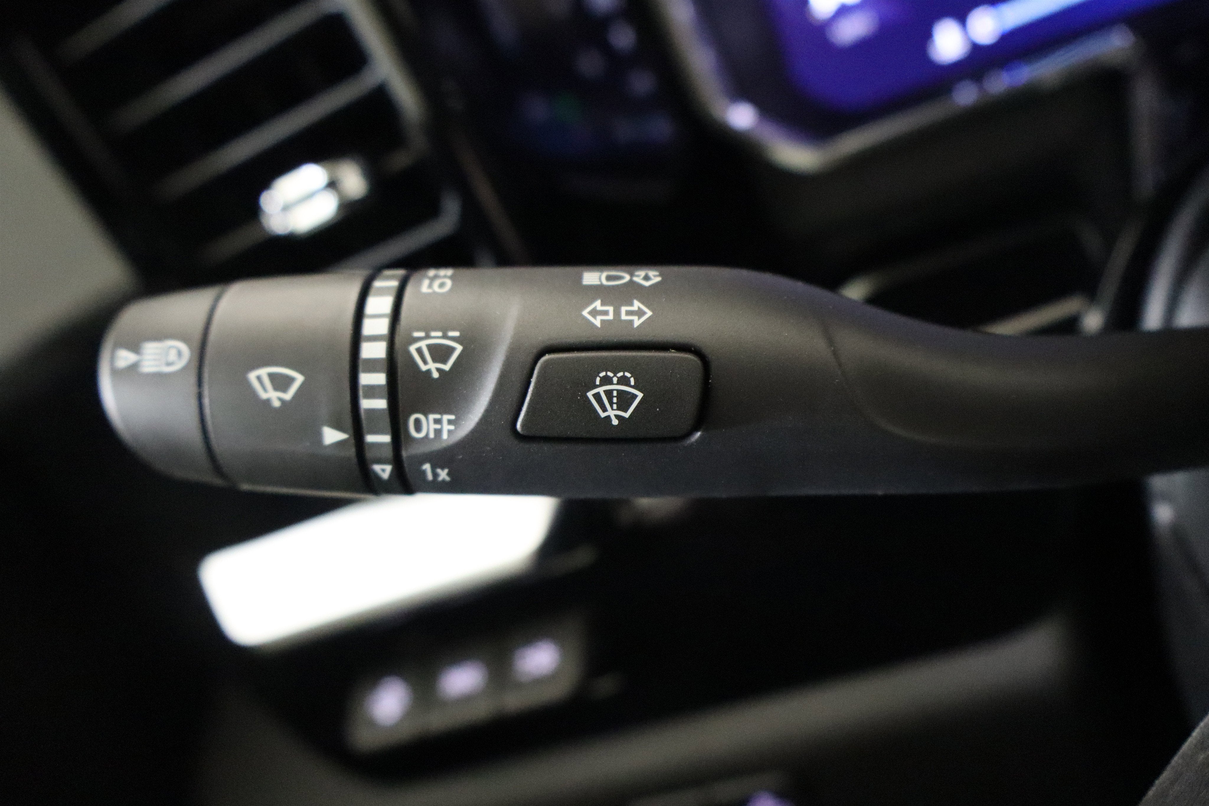 2026 Chevrolet Silverado 1500 LTZ Crew Cab 4WD