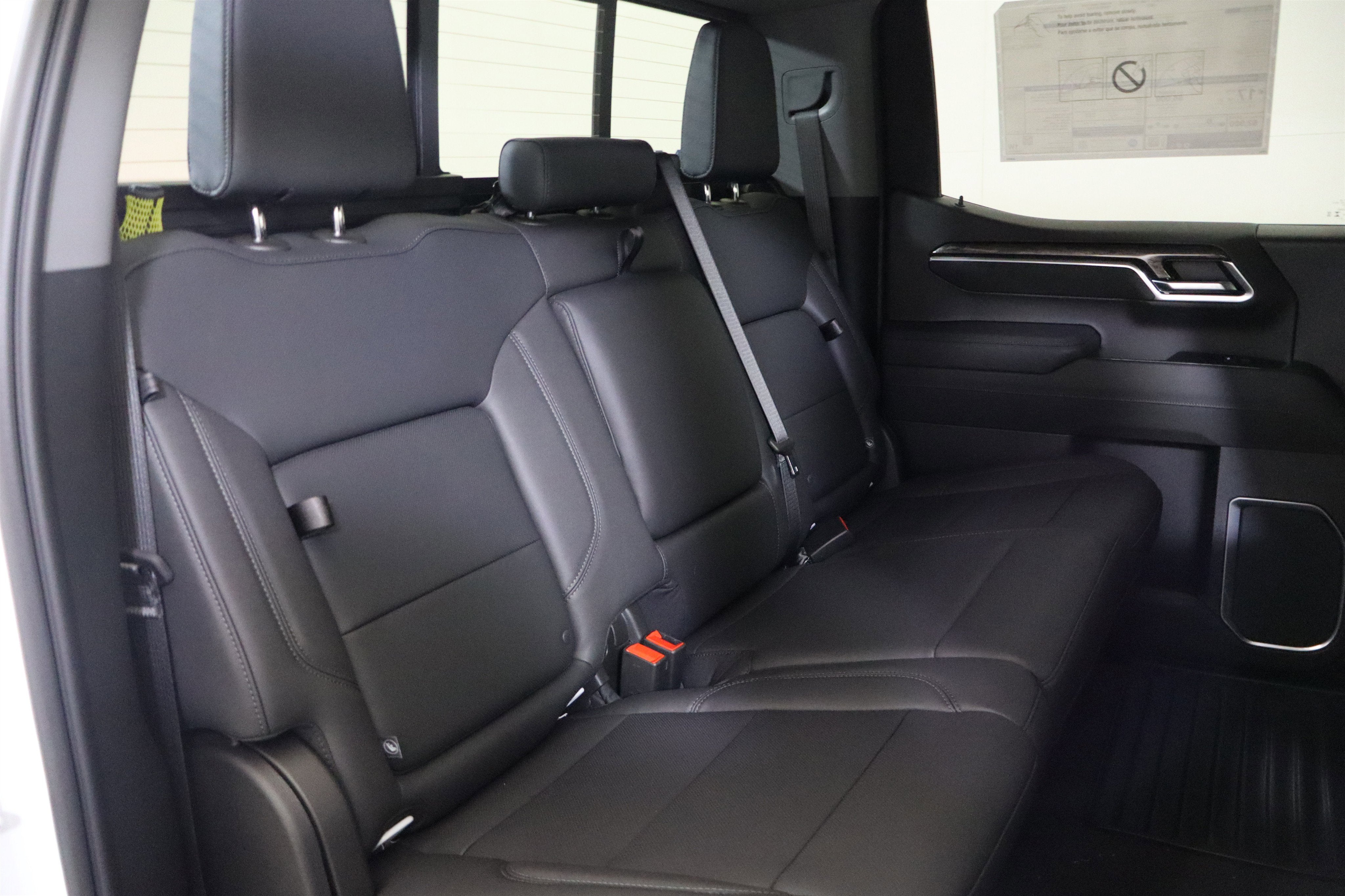 2026 Chevrolet Silverado 1500 LTZ Crew Cab 4WD