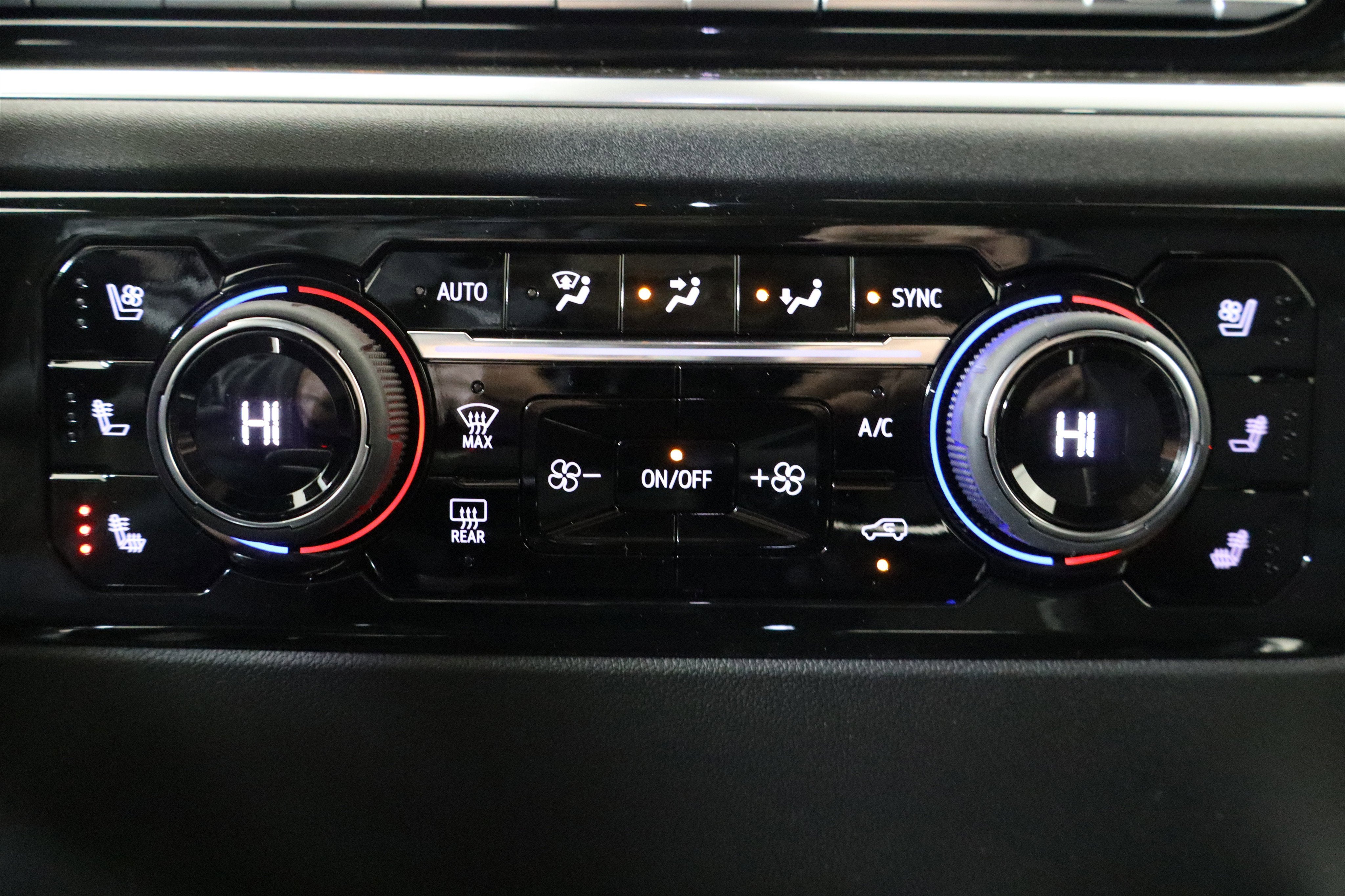 2026 Chevrolet Silverado 1500 LTZ Crew Cab 4WD