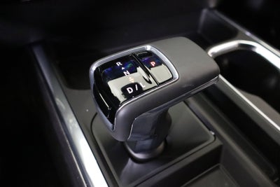 2026 Chevrolet Silverado 1500 LTZ Crew Cab 4WD