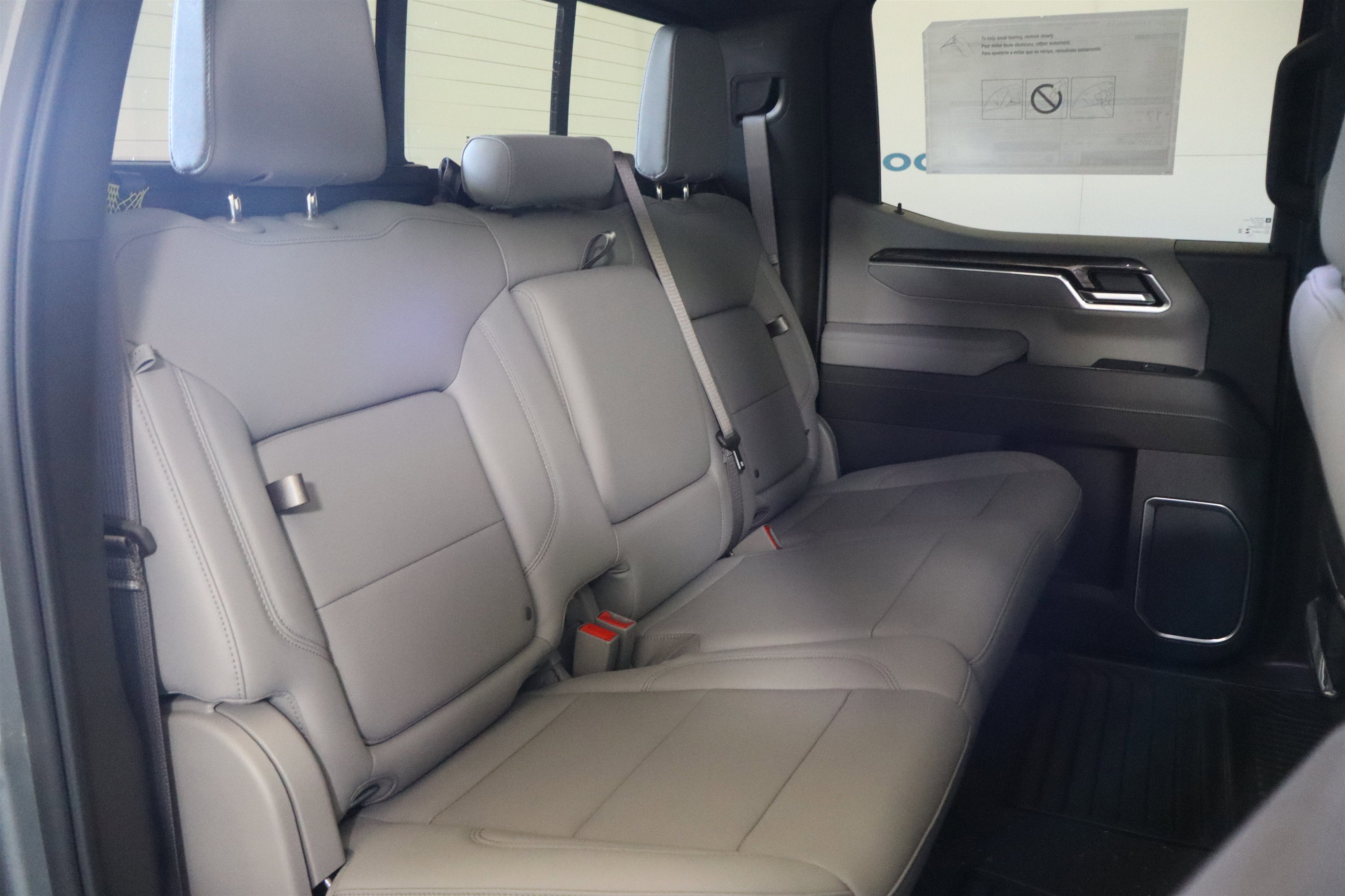 2026 Chevrolet Silverado 1500 LTZ Crew Cab 4WD