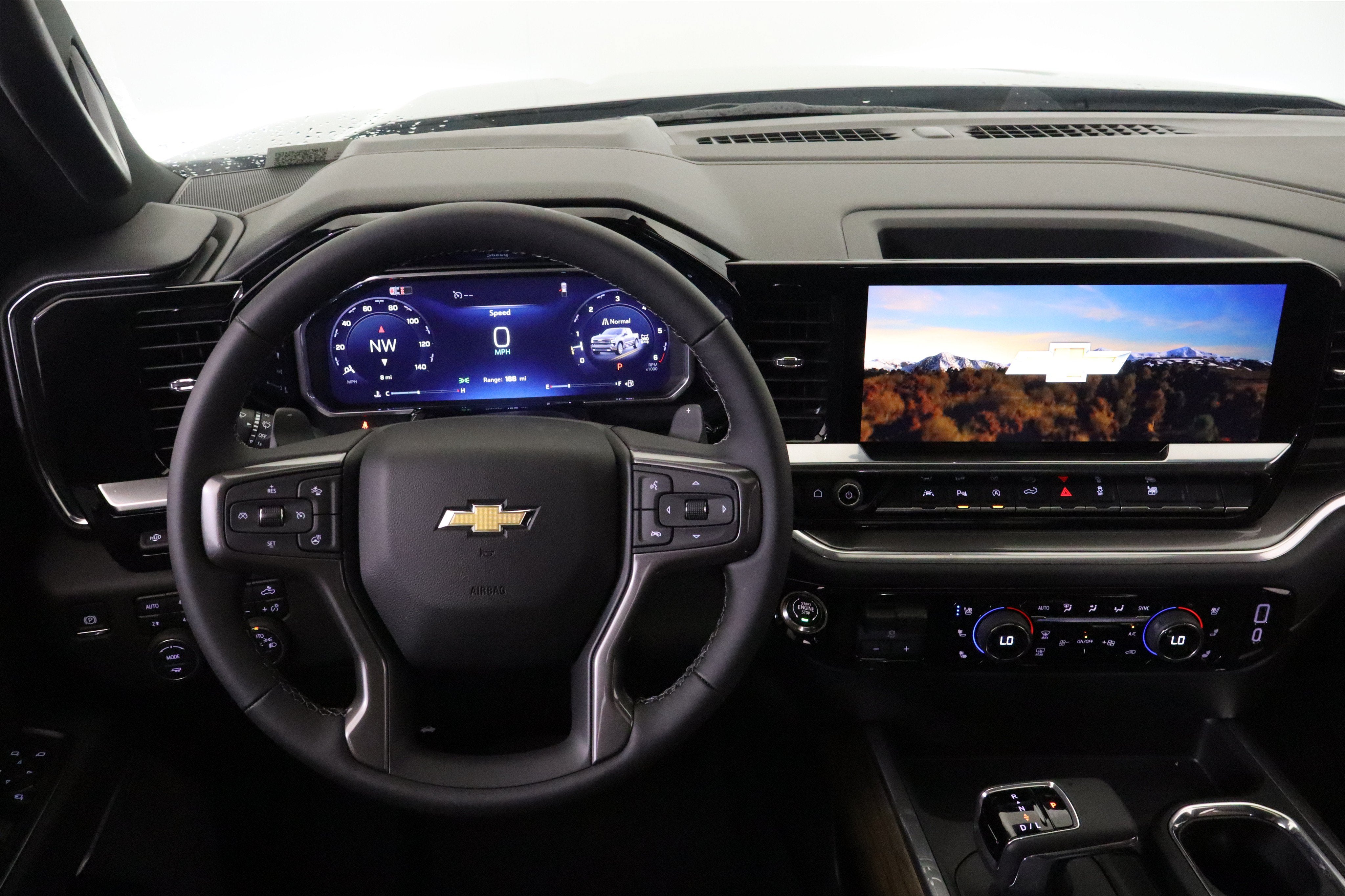 2026 Chevrolet Silverado 1500 High Country Crew Cab 4WD