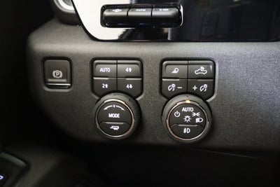 2026 Chevrolet Silverado 1500 High Country Crew Cab 4WD