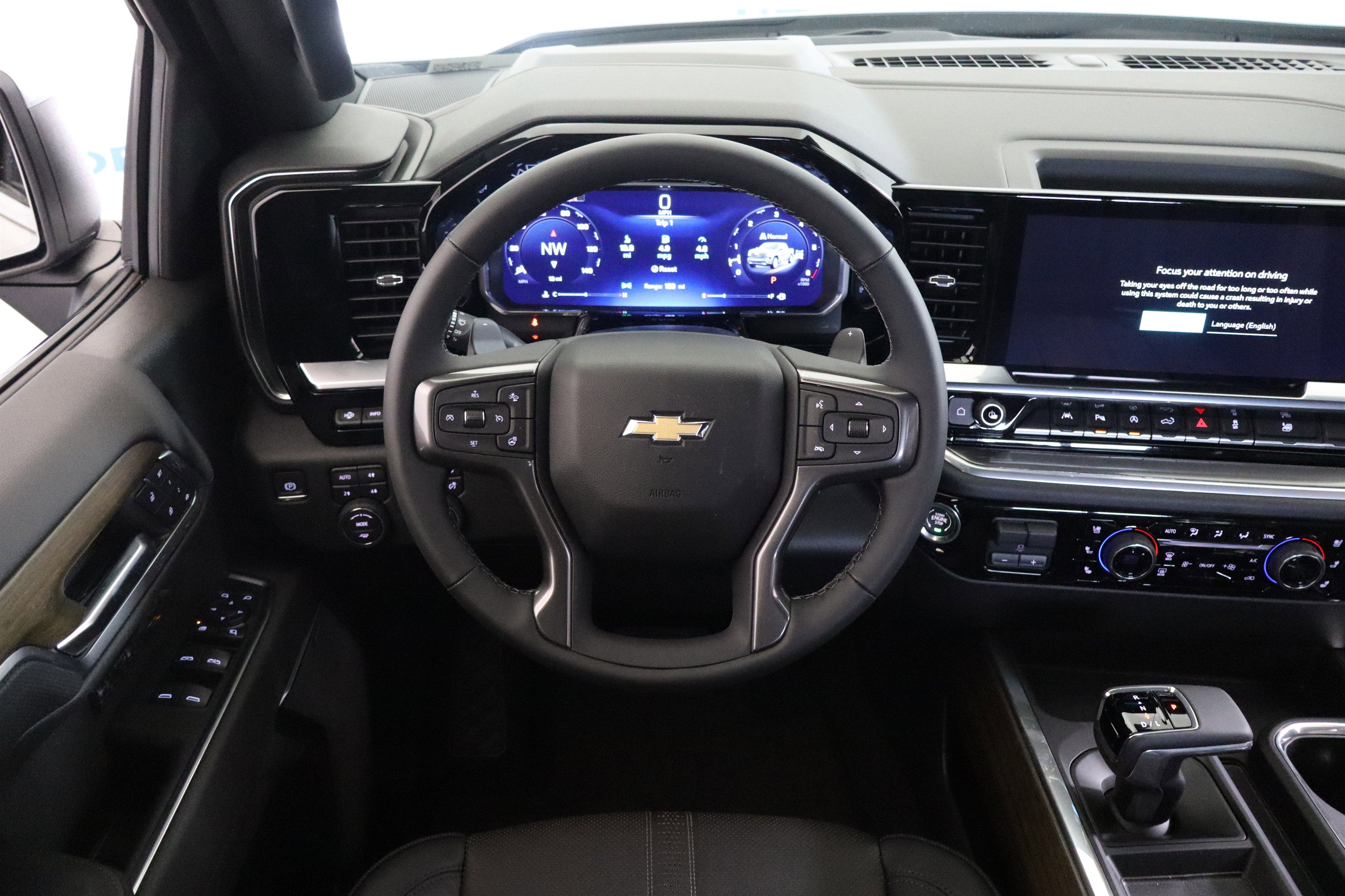 2026 Chevrolet Silverado 1500 High Country Crew Cab 4WD