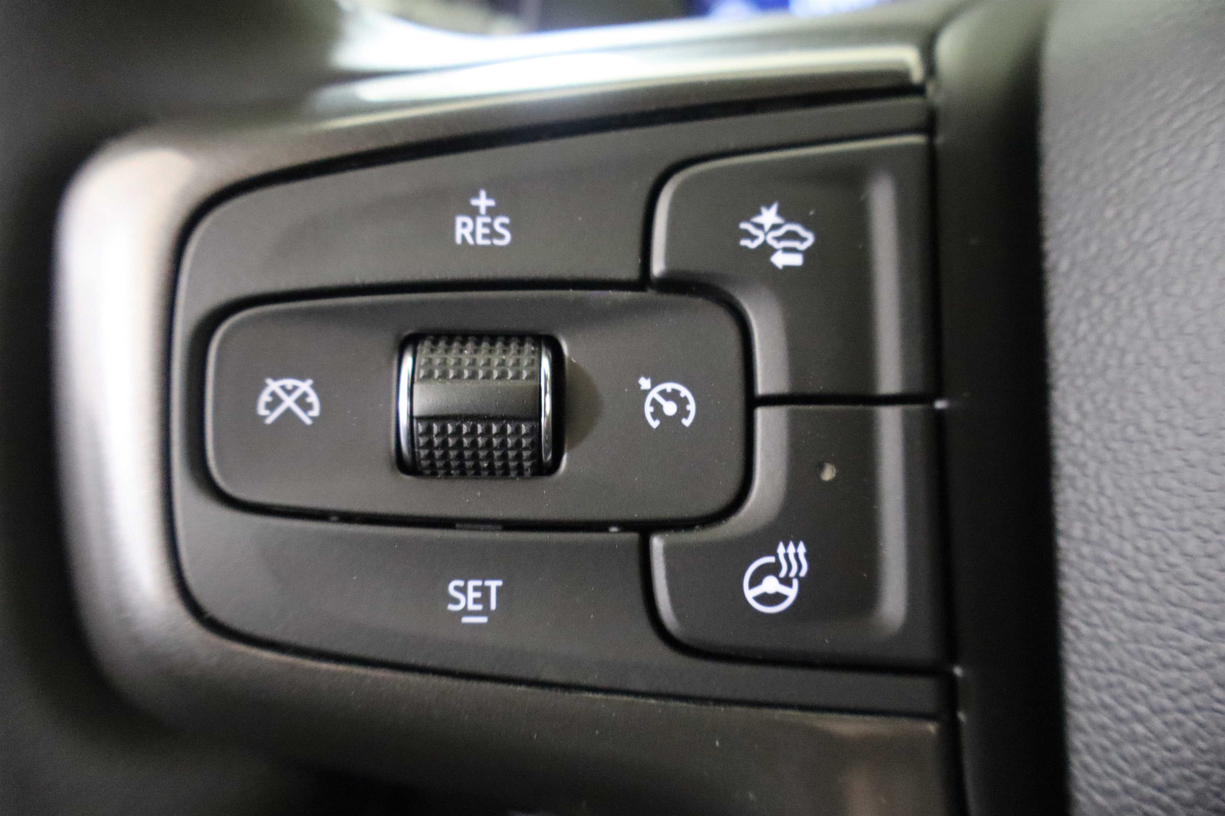 2026 Chevrolet Silverado 1500 High Country Crew Cab 4WD