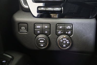 2026 Chevrolet Silverado 1500 High Country Crew Cab 4WD