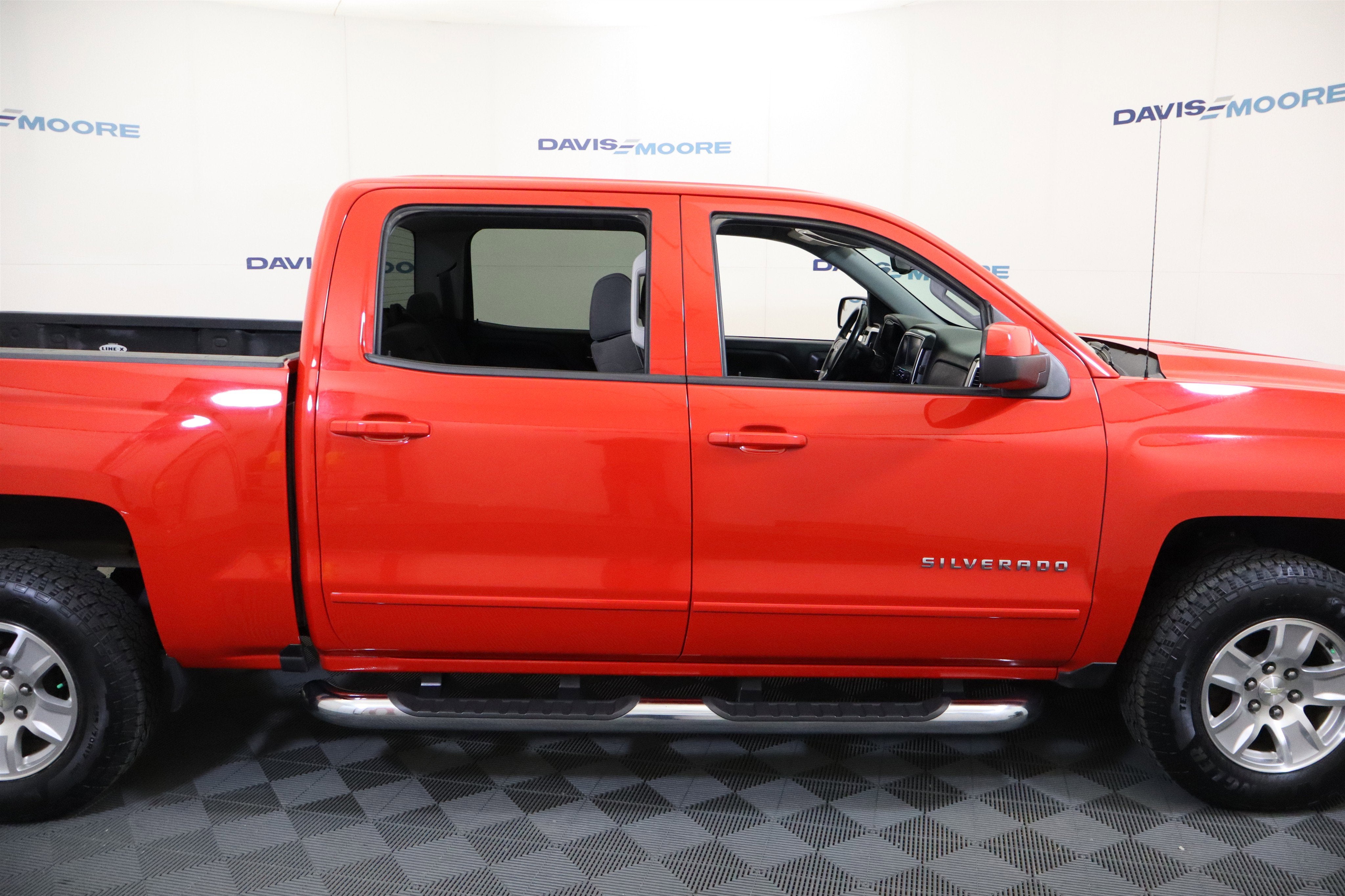 2017 Chevrolet Silverado 1500 LT Crew Cab