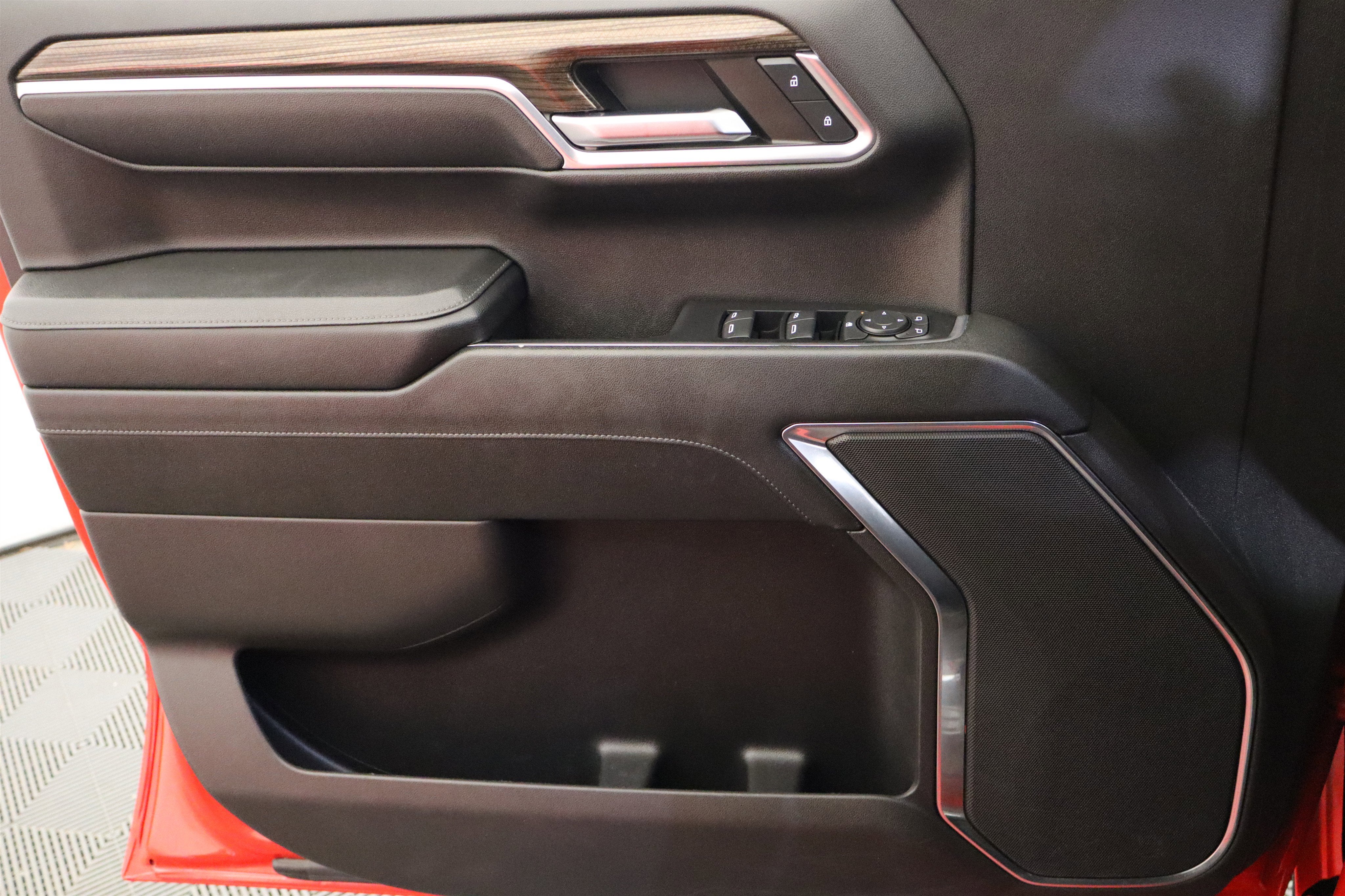 2023 Chevrolet Silverado 1500 LT Trail Boss Crew Cab 4WD