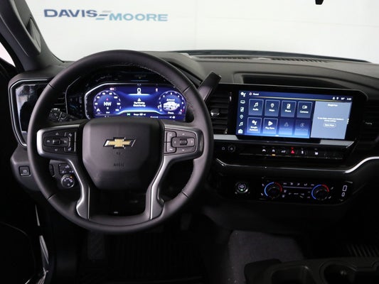 2024 Chevrolet Silverado 1500 LT Crew Cab 4WD in Wichita, KS - Davis-Moore Auto Group