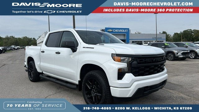 2026 Chevrolet Silverado 1500 Custom Crew Cab 4WD