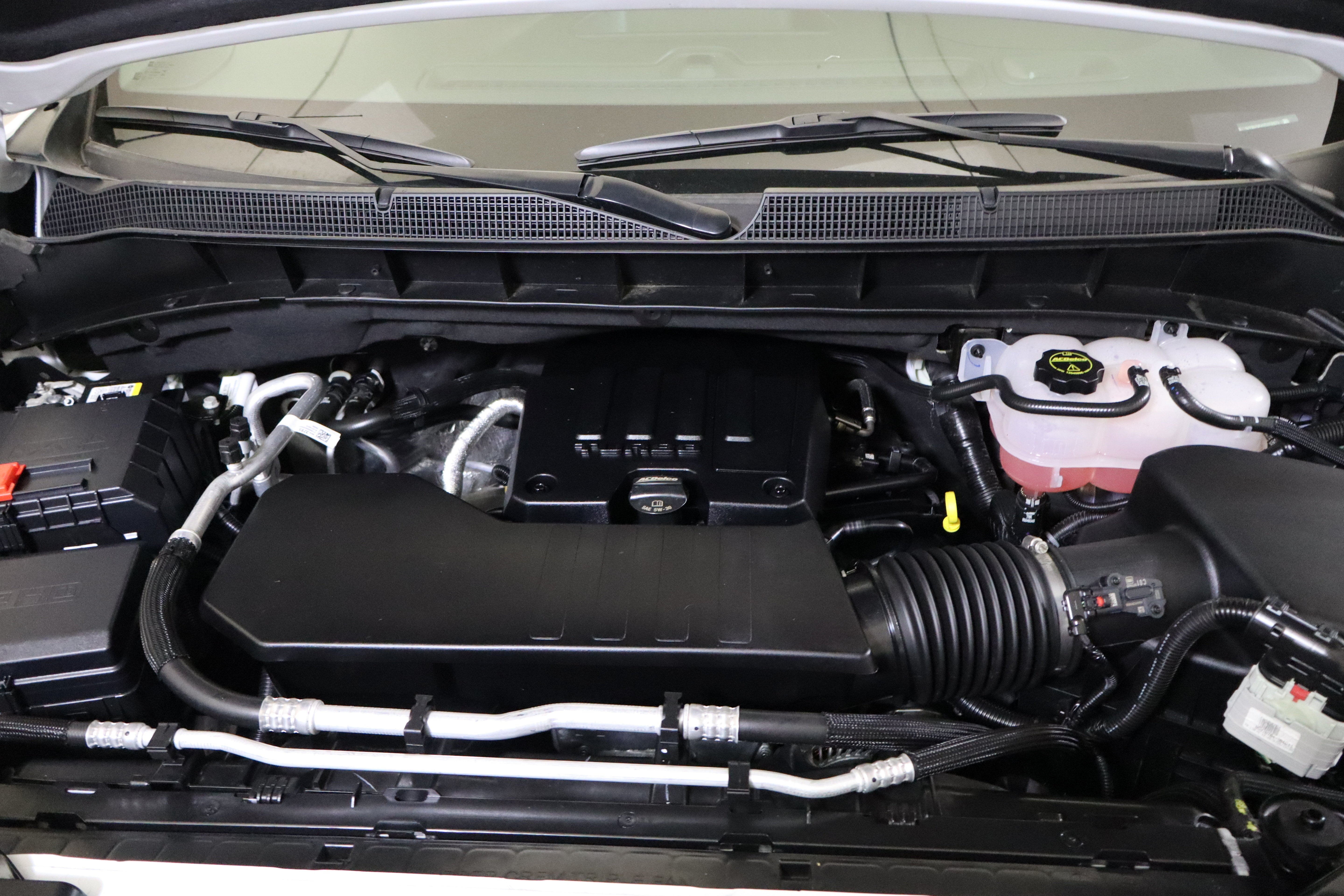 2026 Chevrolet Silverado 1500 Custom Crew Cab 4WD