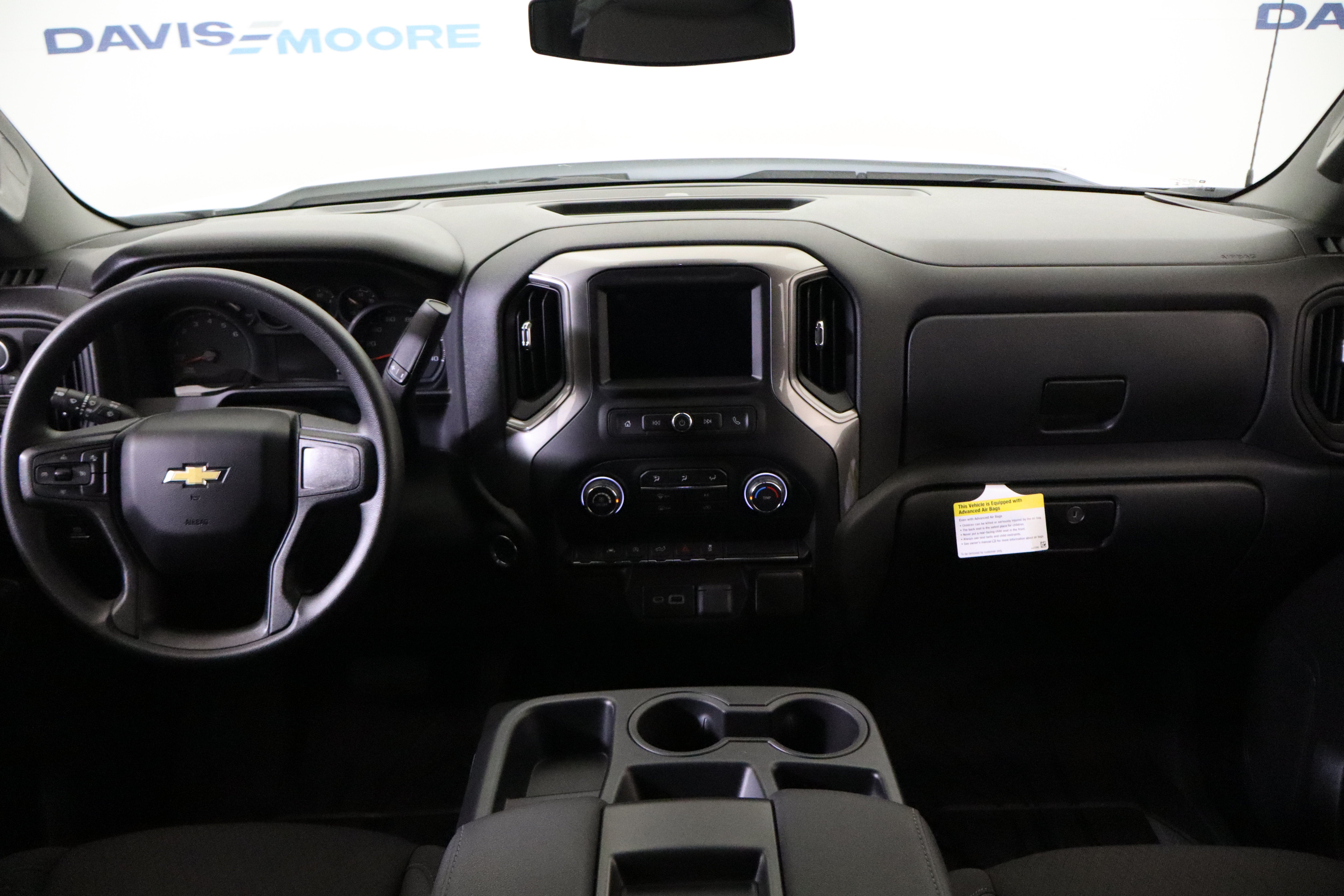 2026 Chevrolet Silverado 1500 Custom Crew Cab 4WD