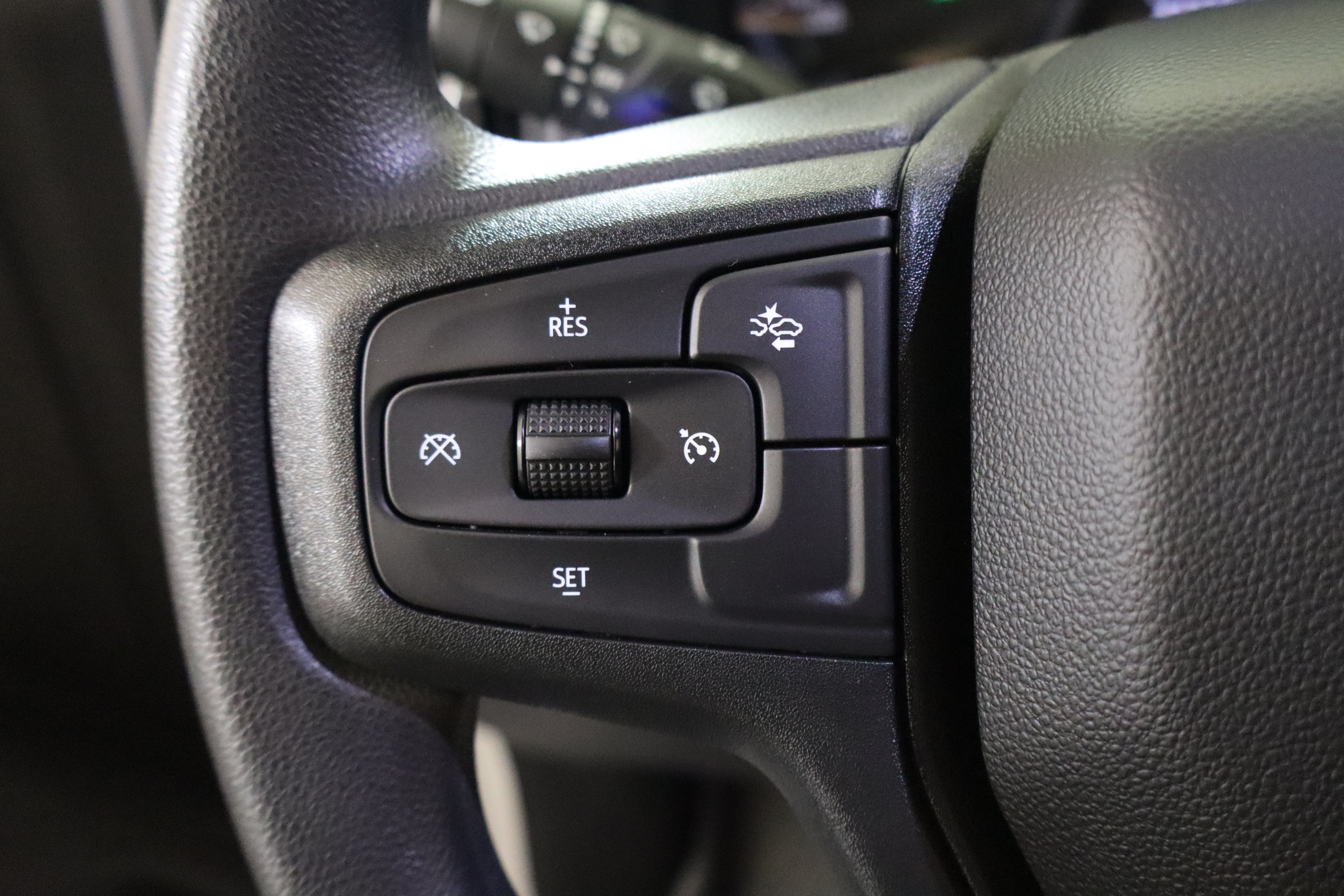 2026 Chevrolet Silverado 1500 Custom Crew Cab 4WD