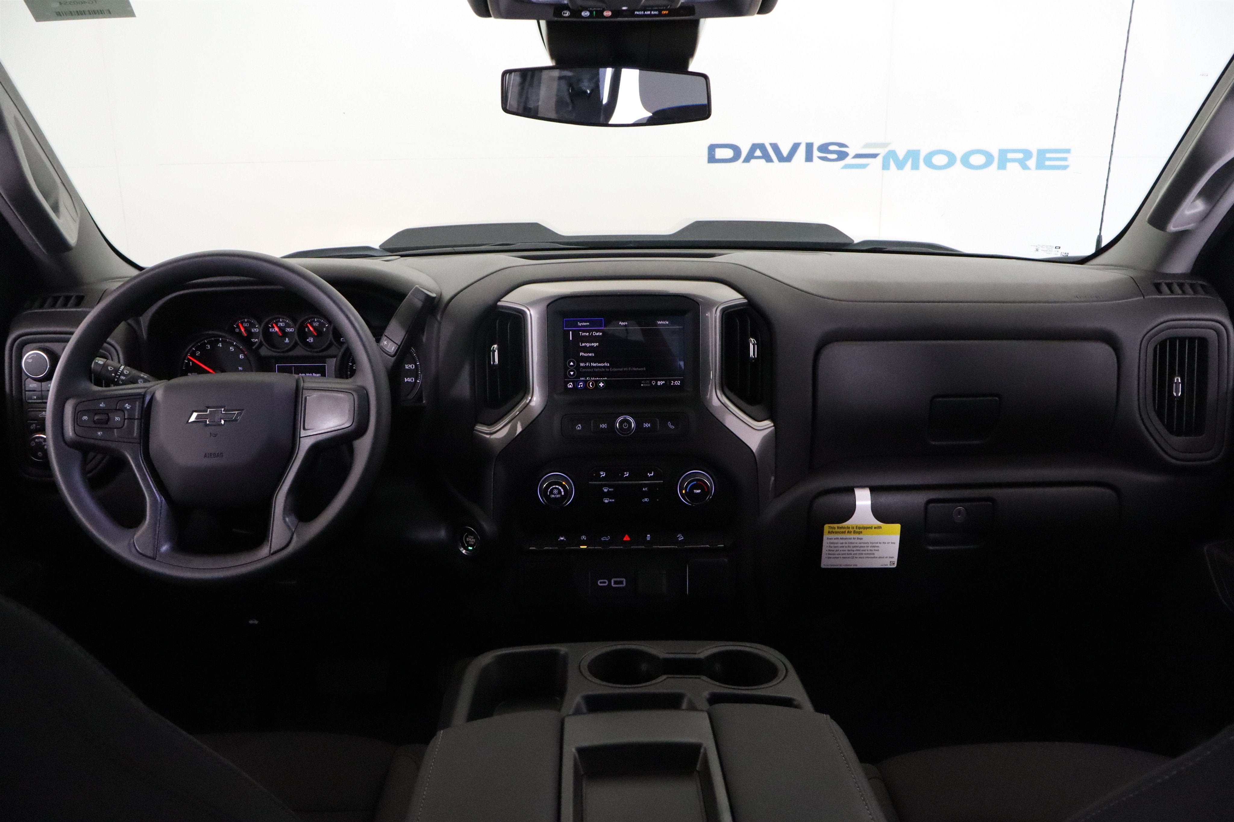 2026 Chevrolet Silverado 1500 Custom Trail Boss Crew Cab 4WD