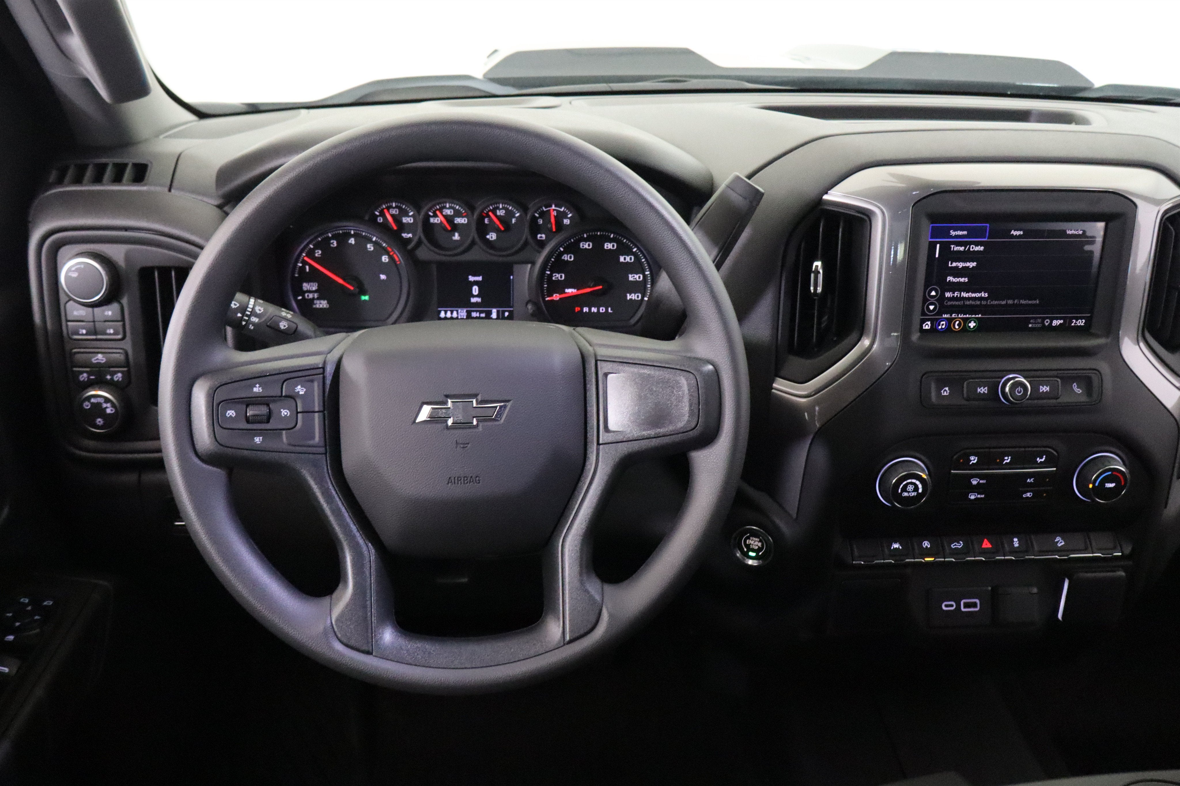 2026 Chevrolet Silverado 1500 Custom Trail Boss Crew Cab 4WD