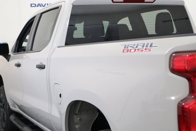 2026 Chevrolet Silverado 1500 Custom Trail Boss Crew Cab 4WD