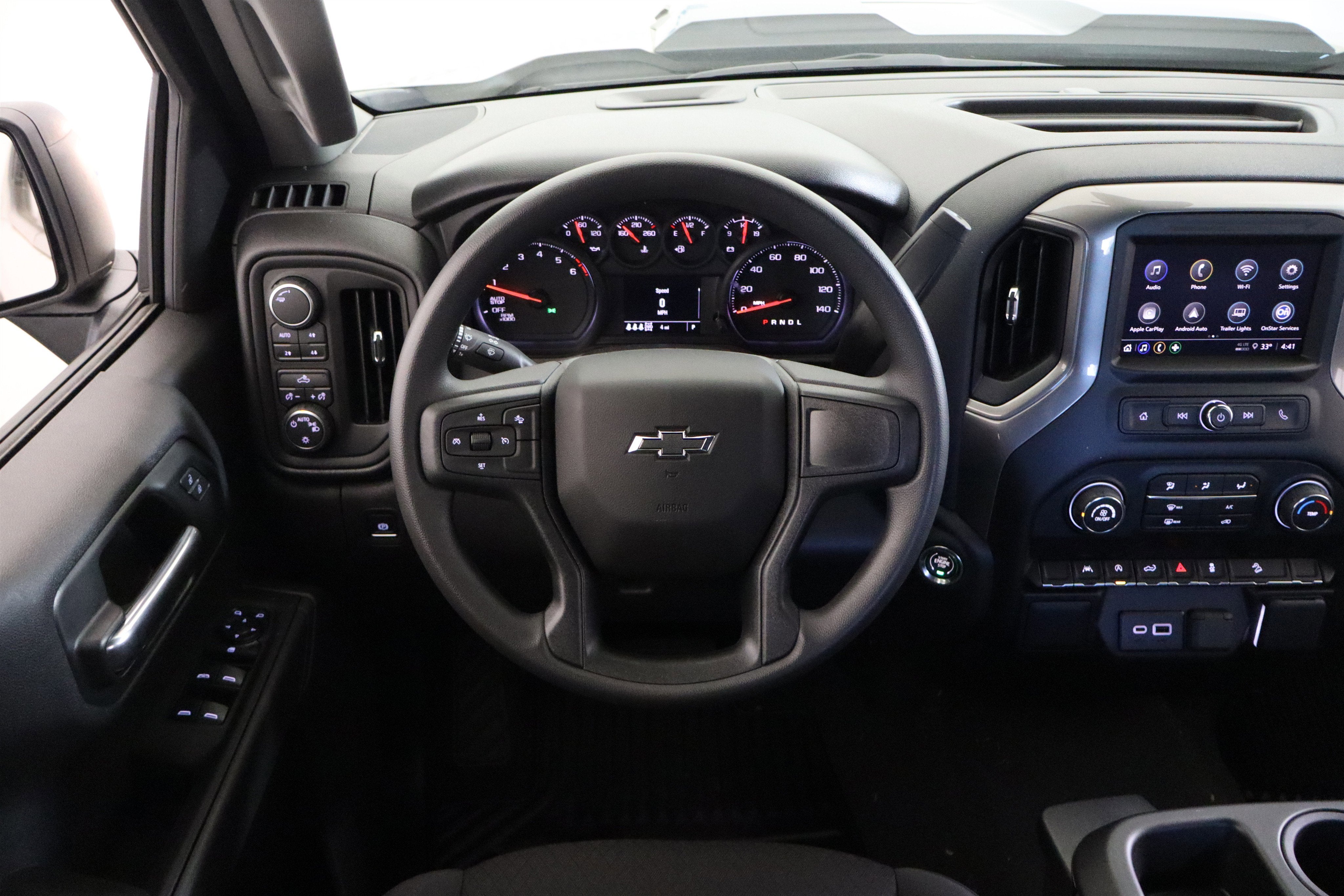 2026 Chevrolet Silverado 1500 Custom Trail Boss Crew Cab 4WD