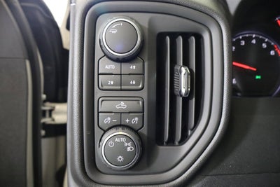 2026 Chevrolet Silverado 1500 Custom Trail Boss Crew Cab 4WD