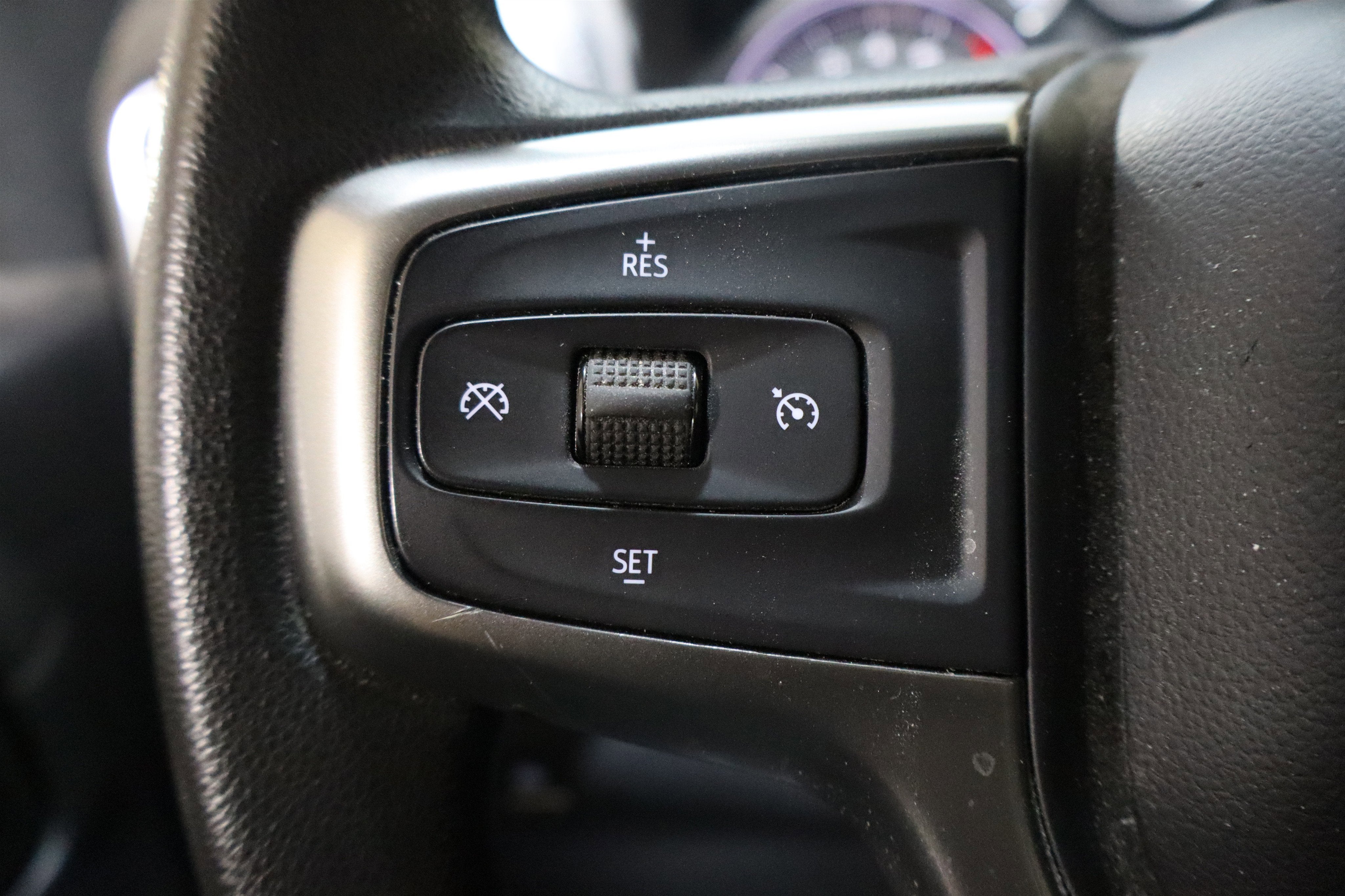 2020 Chevrolet Silverado 1500 RST Crew Cab 4WD