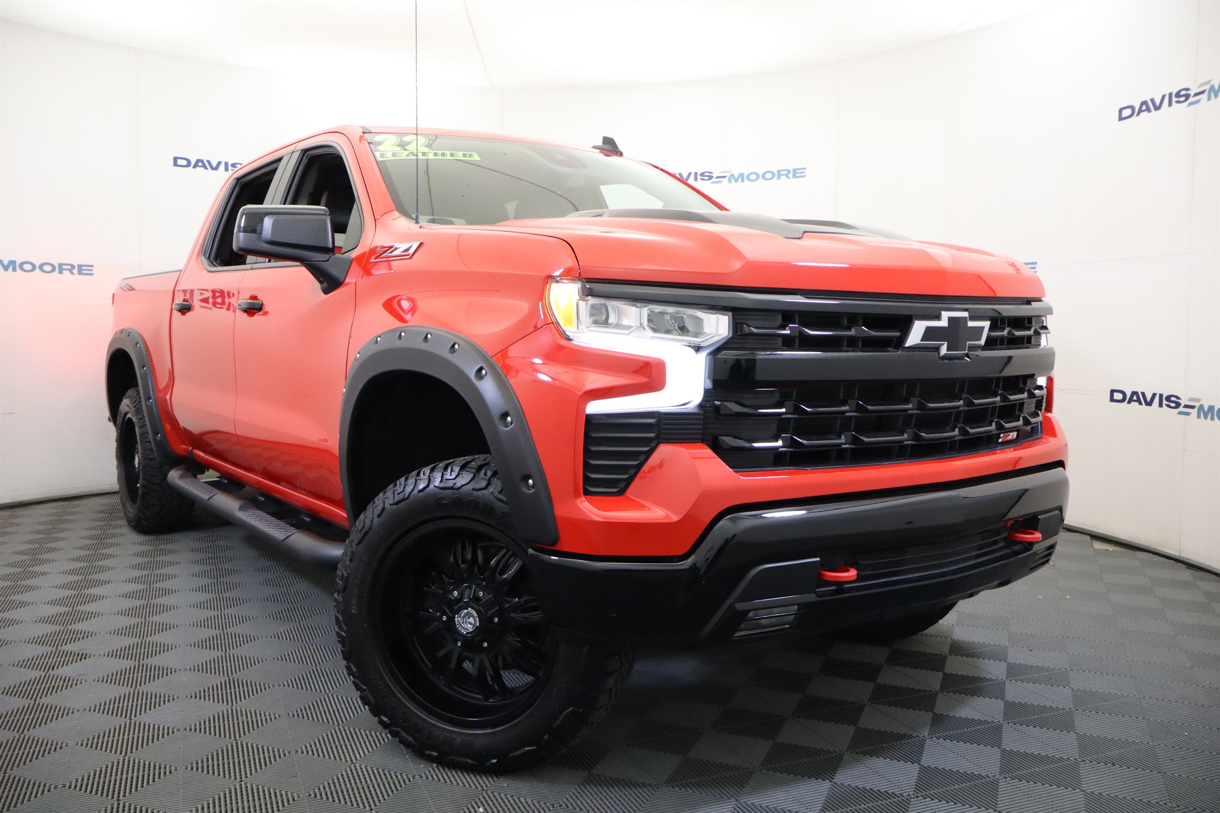 2022 Chevrolet Silverado 1500 LT Trail Boss Crew Cab 4WD