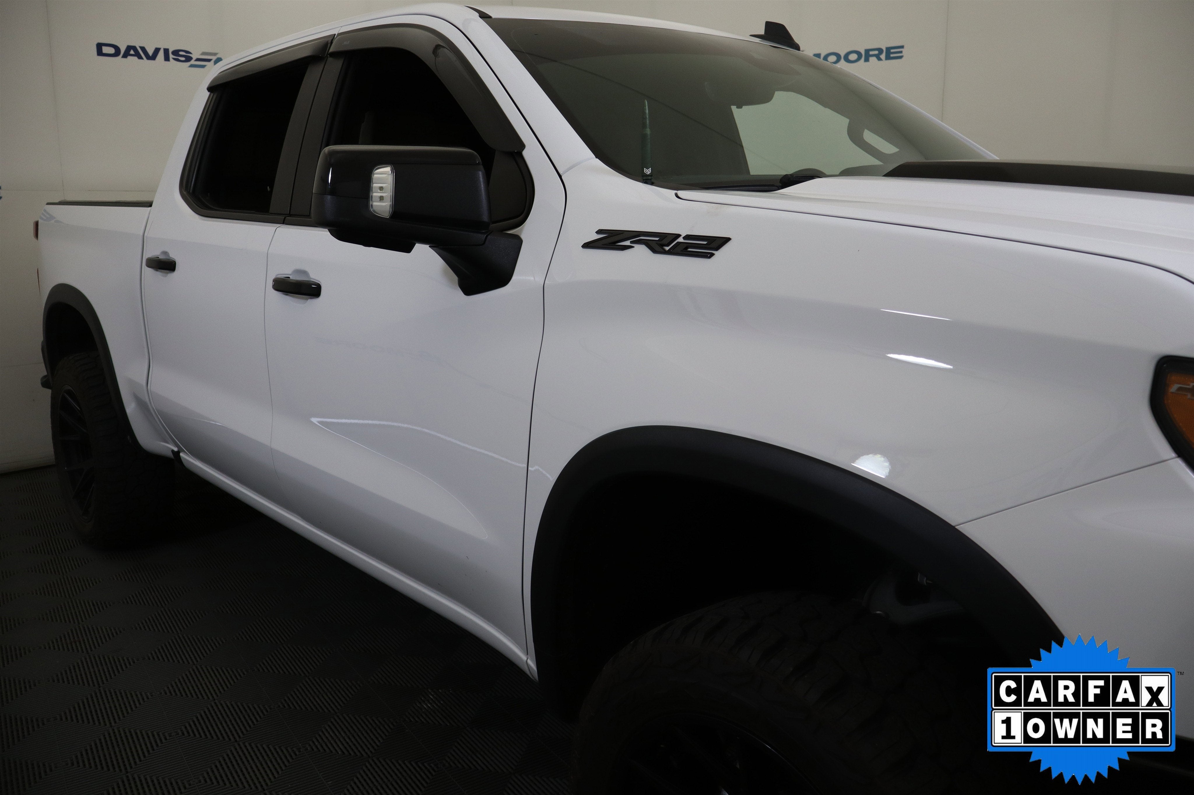 2023 Chevrolet Silverado 1500 ZR2 Crew Cab 4WD