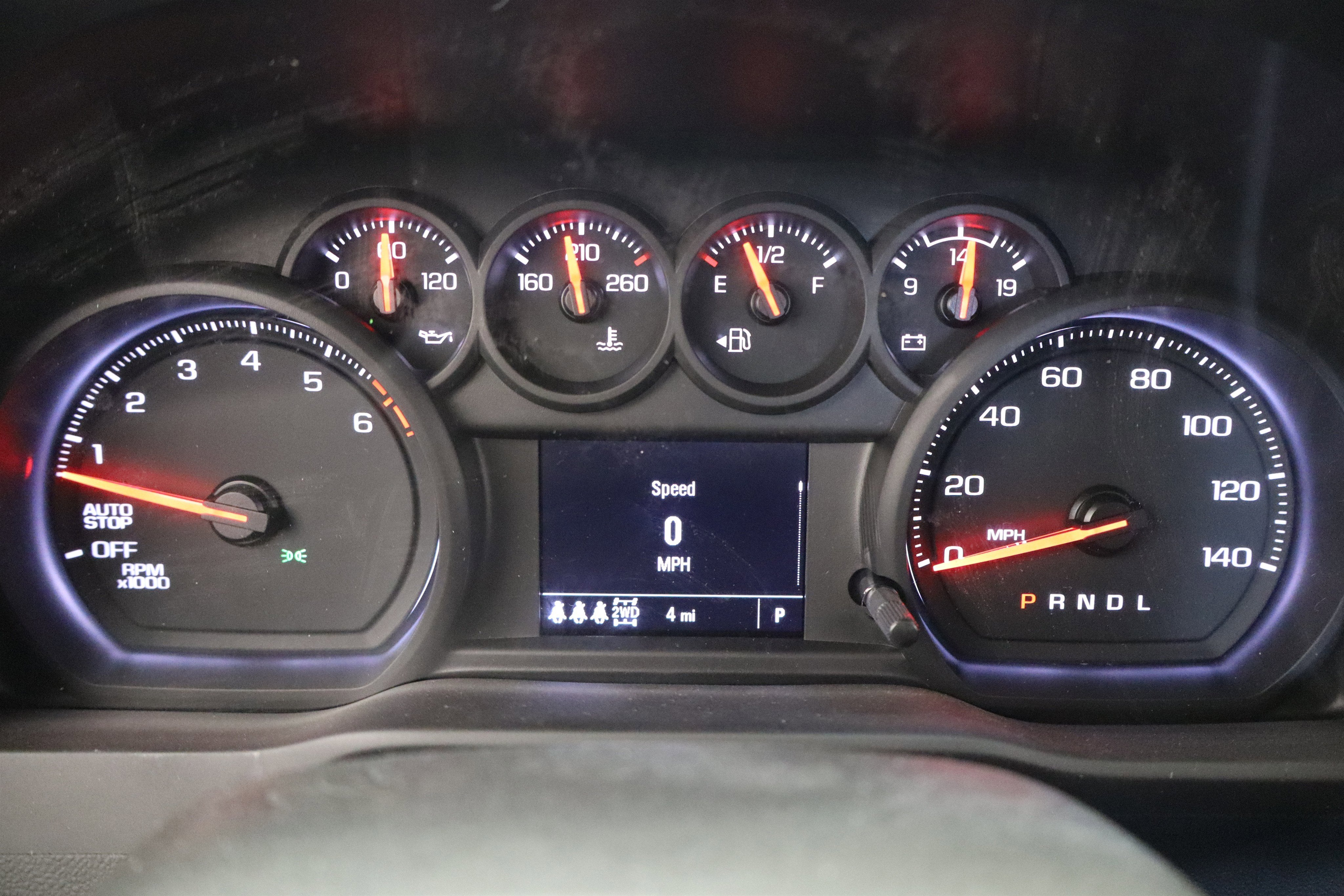 2026 Chevrolet Silverado 1500 Custom Trail Boss Crew Cab 4WD