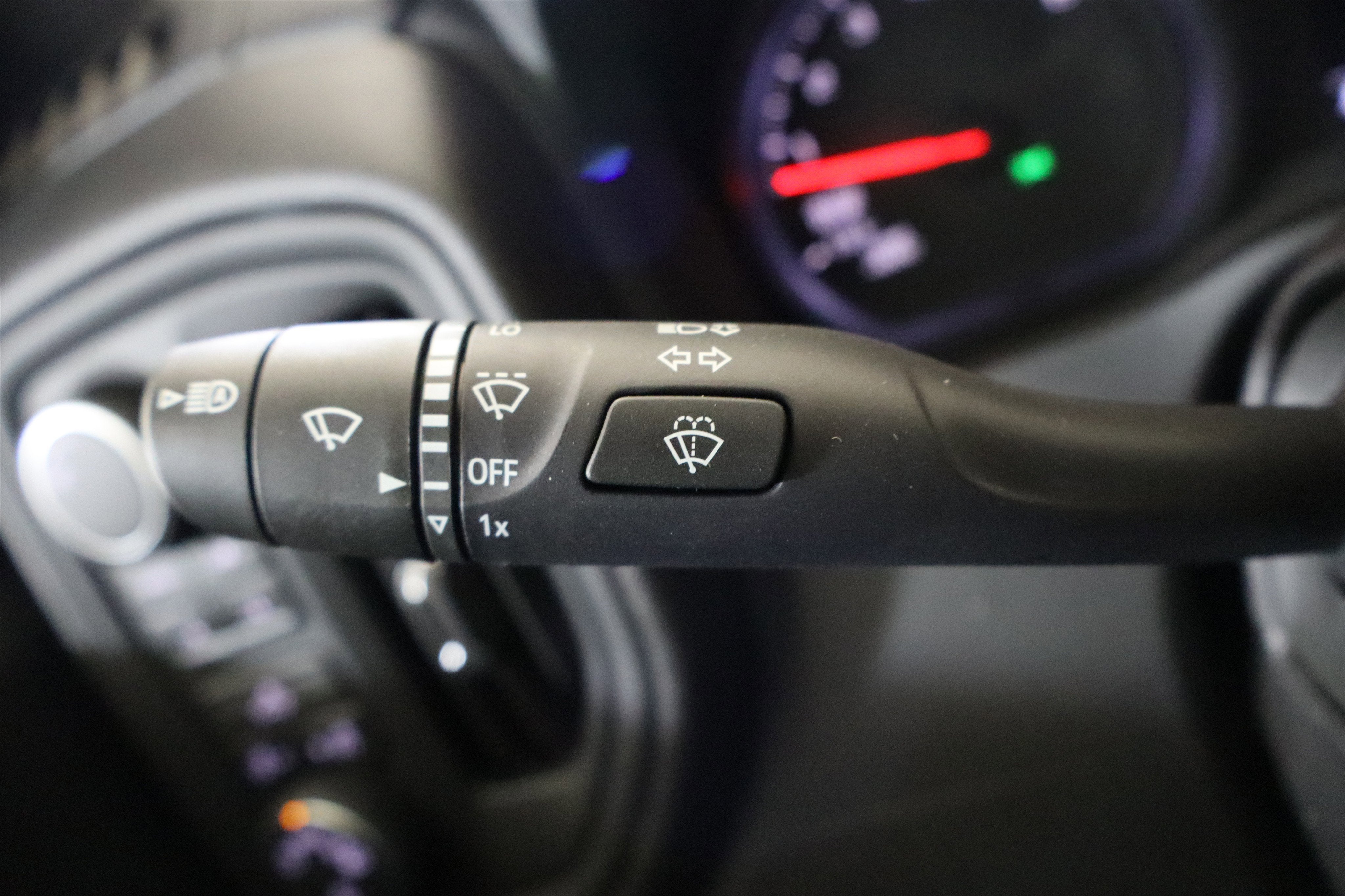 2026 Chevrolet Silverado 1500 Custom Trail Boss Crew Cab 4WD