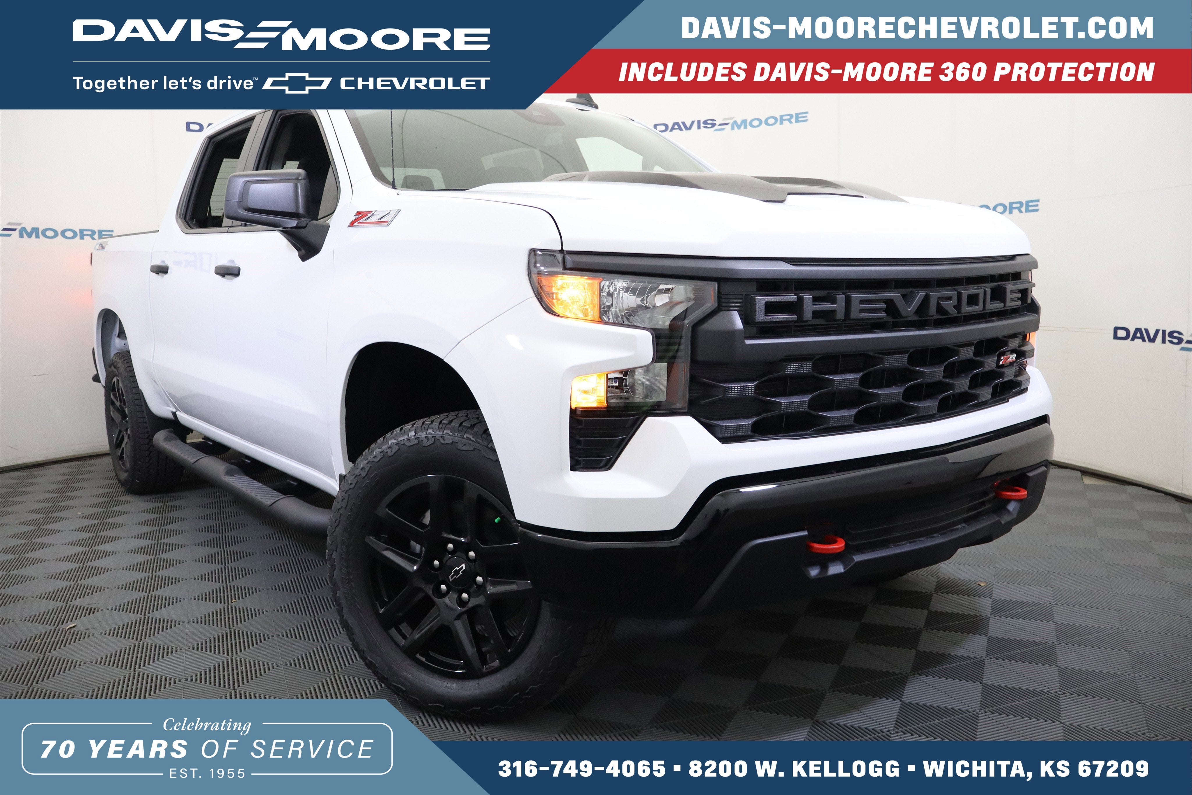 2026 Chevrolet Silverado 1500 Custom Trail Boss Crew Cab 4WD