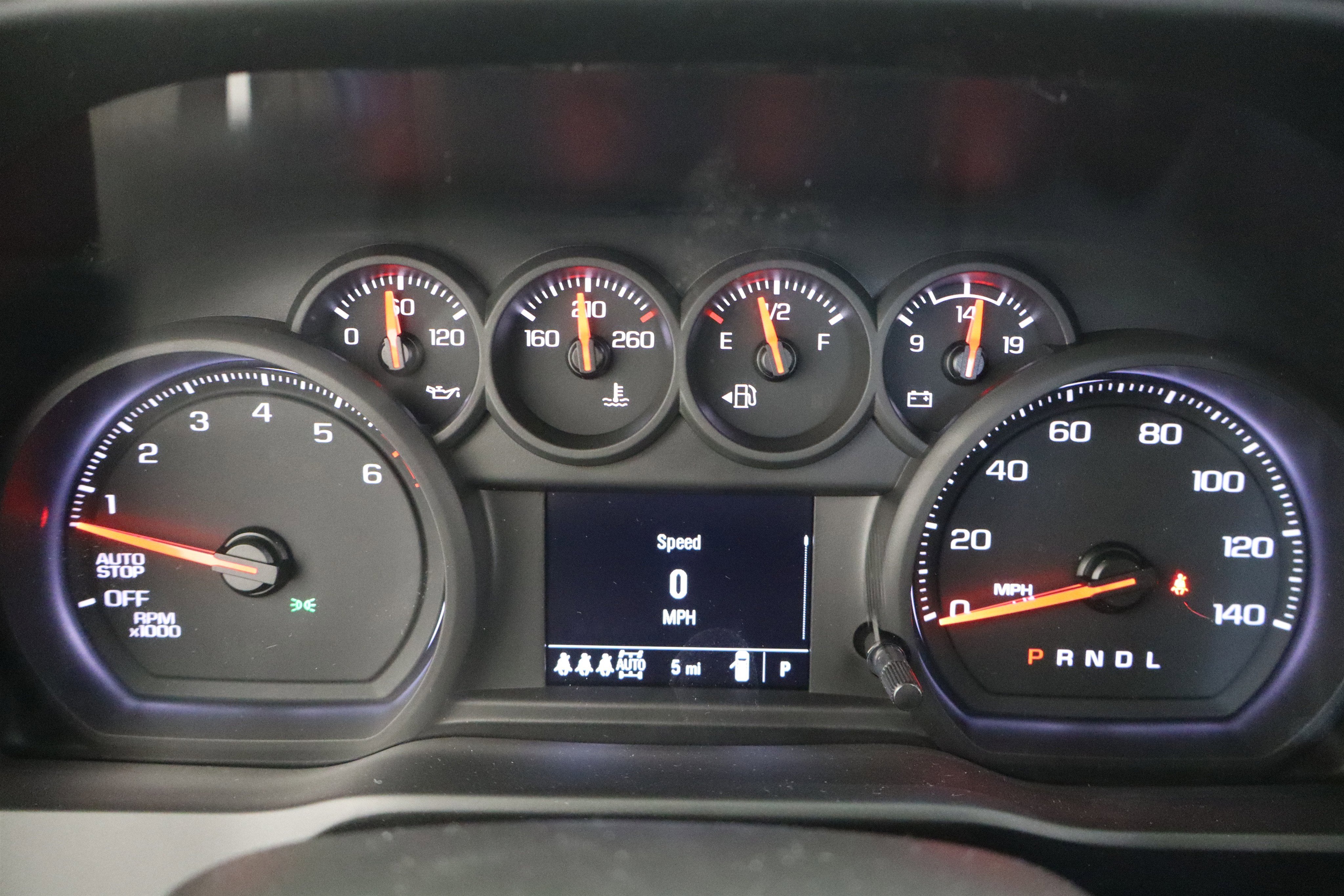 2026 Chevrolet Silverado 1500 Custom Trail Boss Crew Cab 4WD