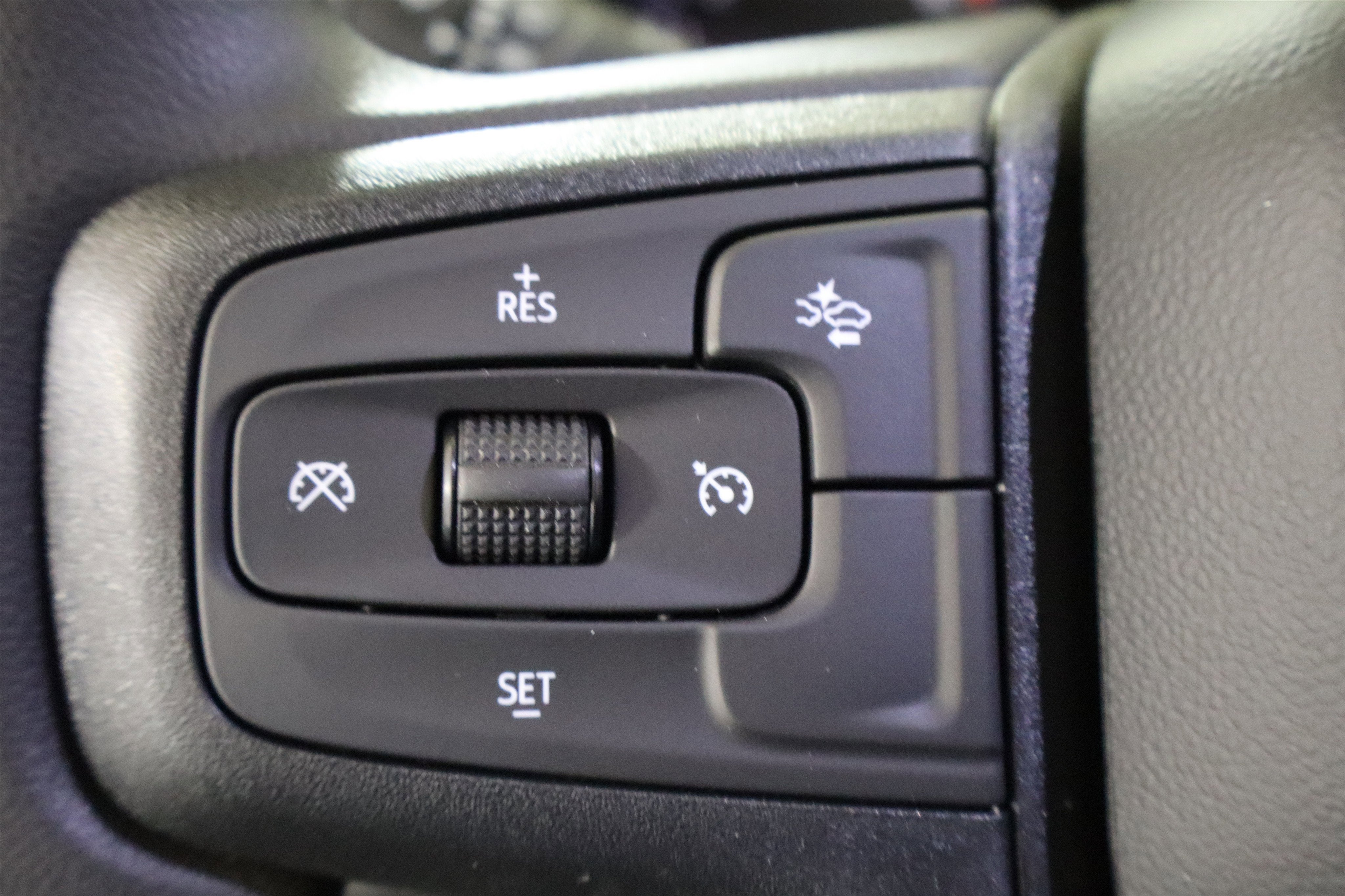 2026 Chevrolet Silverado 1500 Custom Trail Boss Crew Cab 4WD