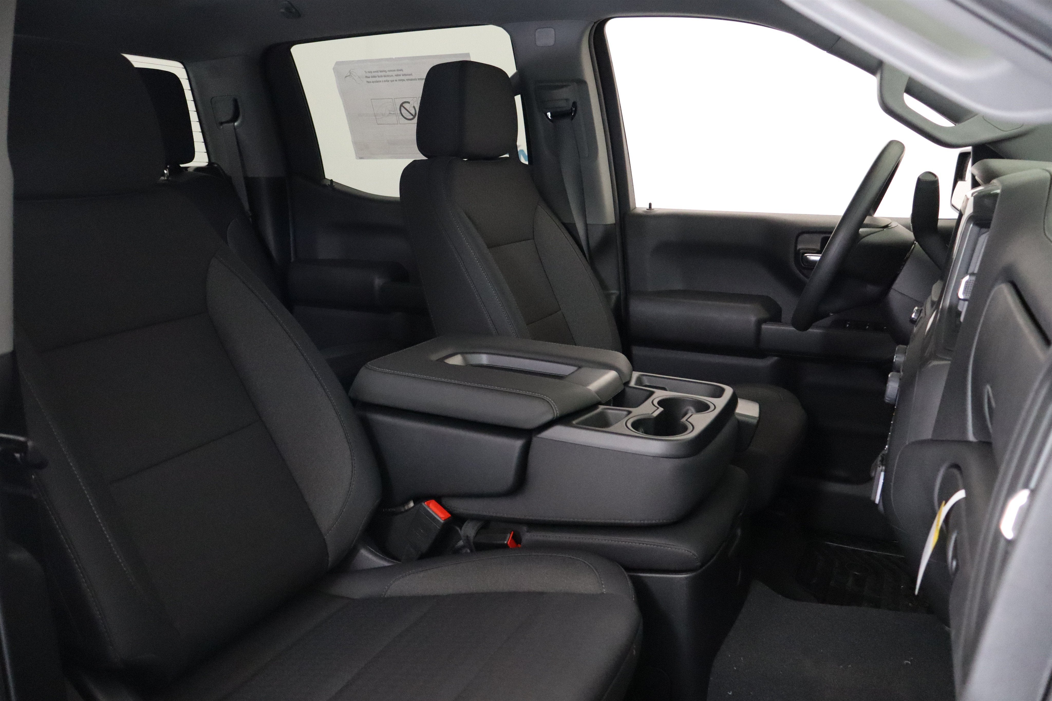 2026 Chevrolet Silverado 1500 Custom Trail Boss Crew Cab 4WD