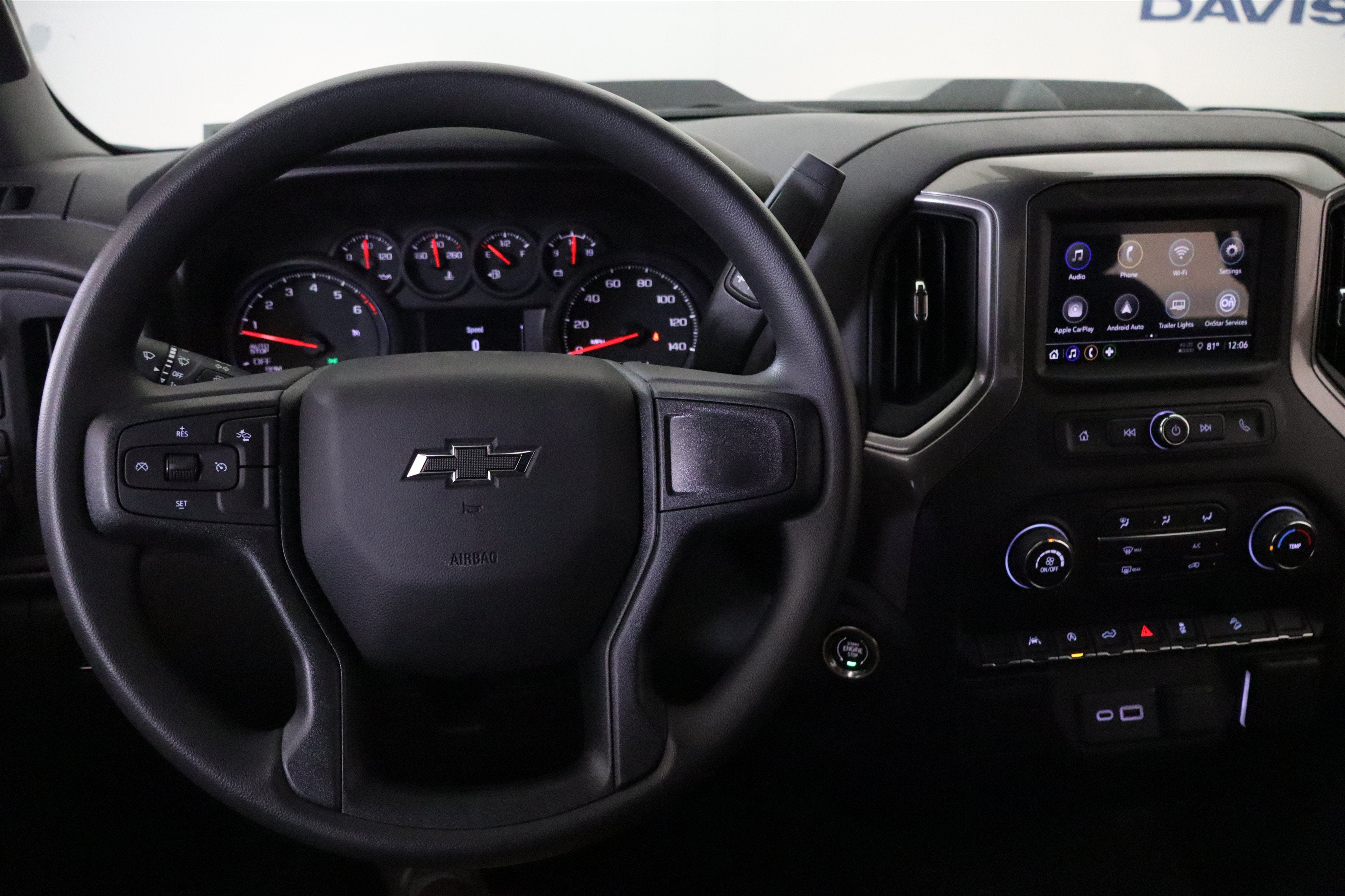 2026 Chevrolet Silverado 1500 Custom Trail Boss Crew Cab 4WD