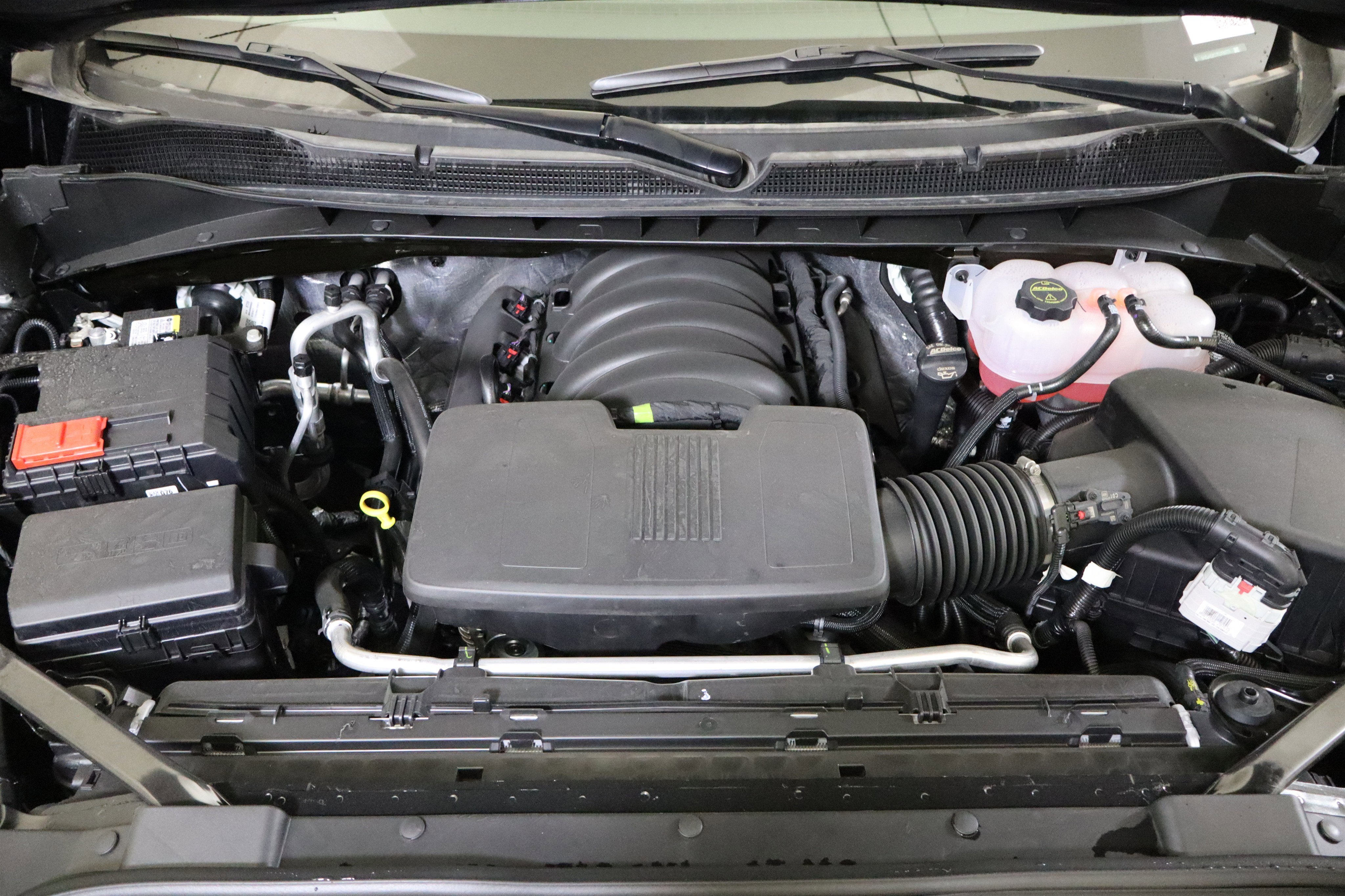 2026 Chevrolet Silverado 1500 Custom Trail Boss Crew Cab 4WD