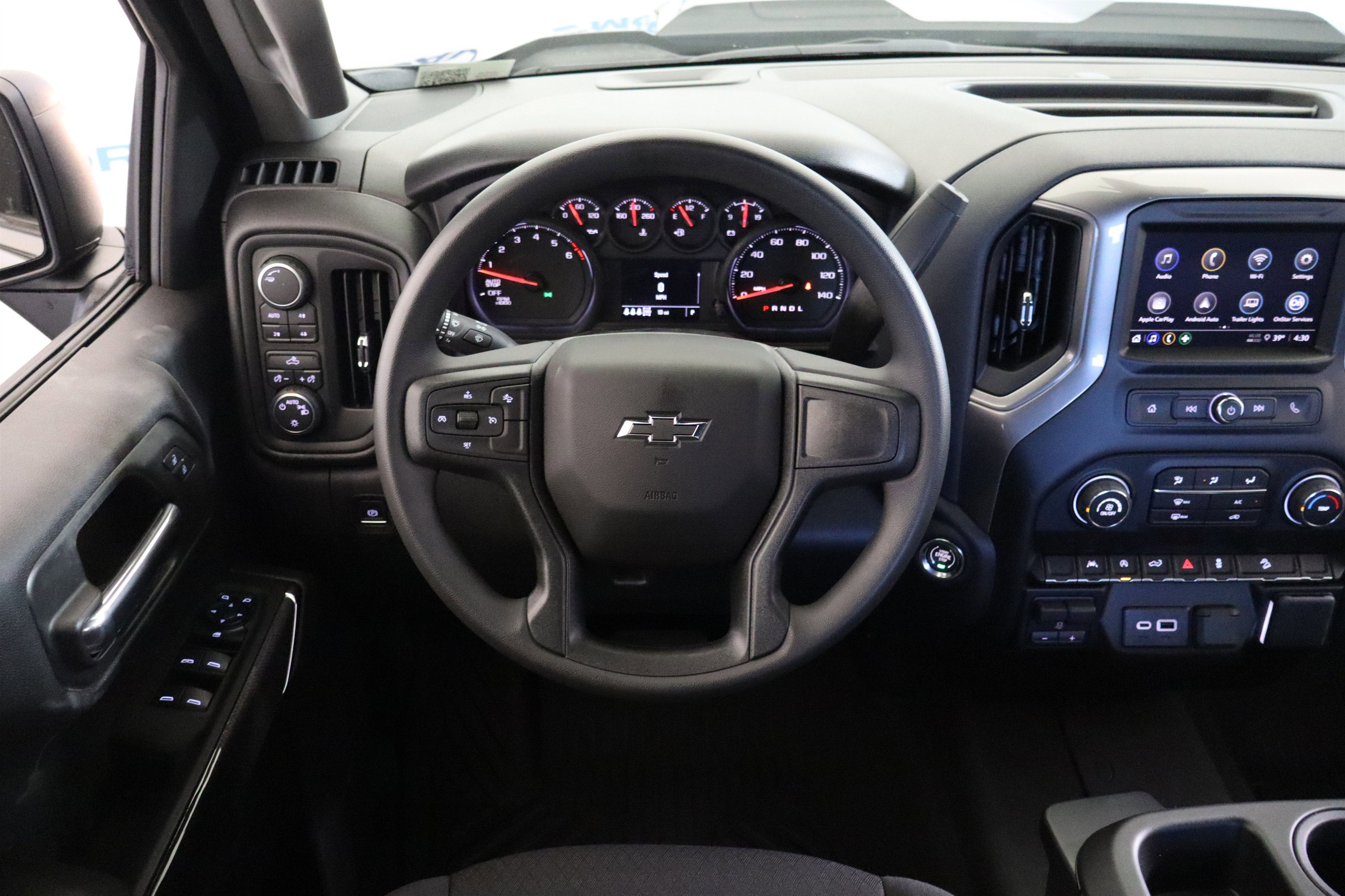 2026 Chevrolet Silverado 1500 Custom Trail Boss Crew Cab 4WD