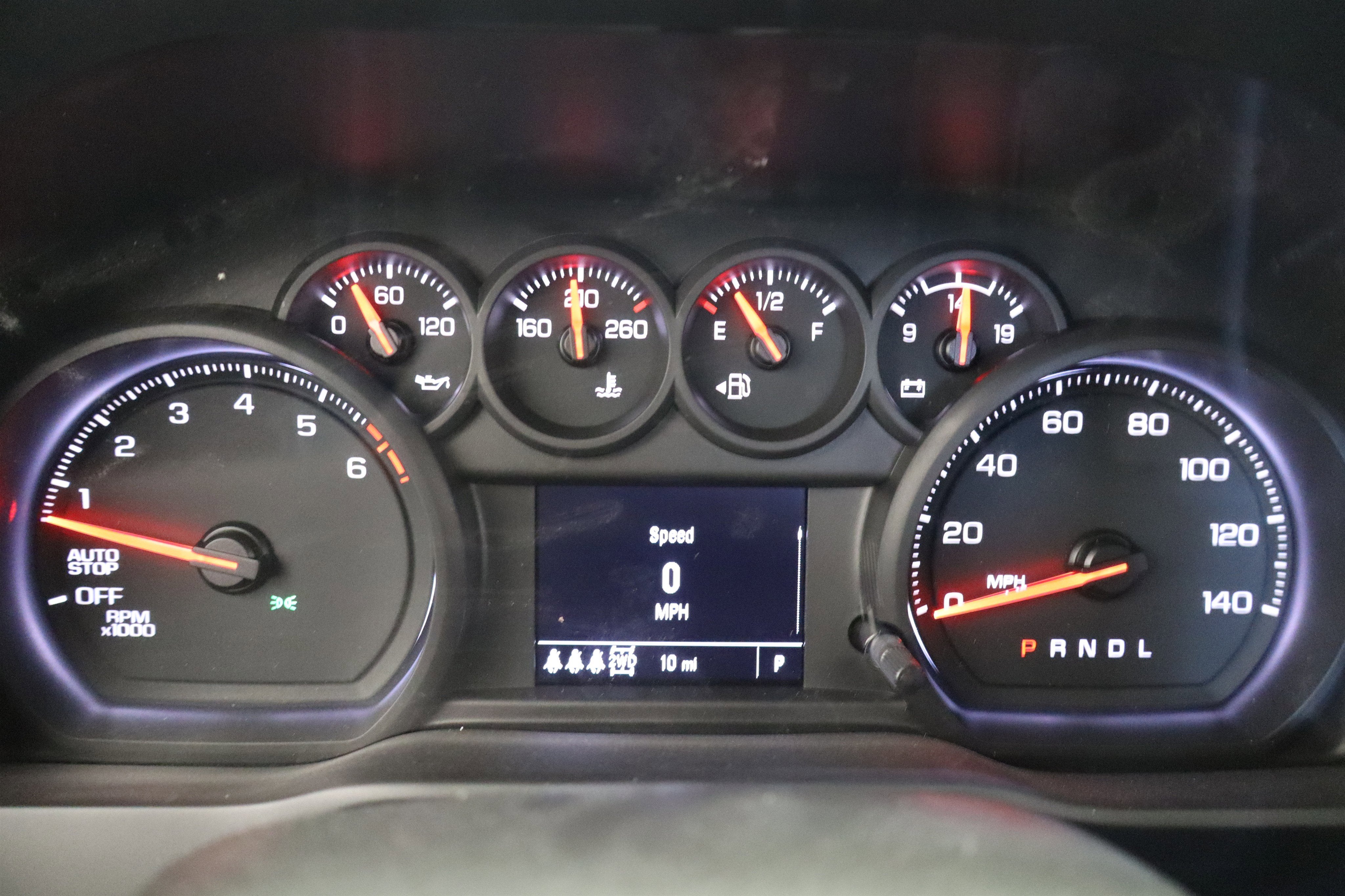 2026 Chevrolet Silverado 1500 Custom Trail Boss Crew Cab 4WD