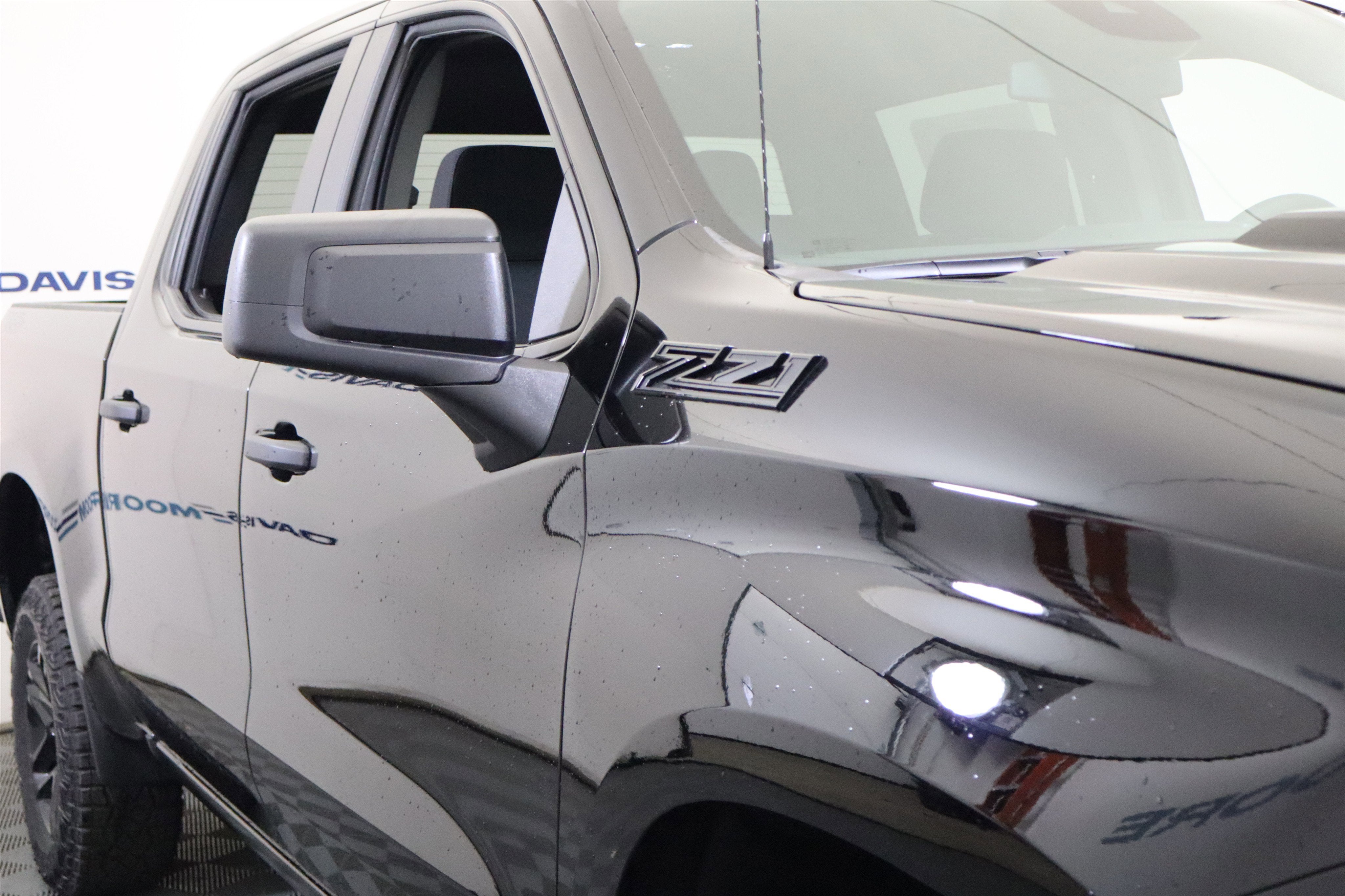 2026 Chevrolet Silverado 1500 Custom Trail Boss Crew Cab 4WD